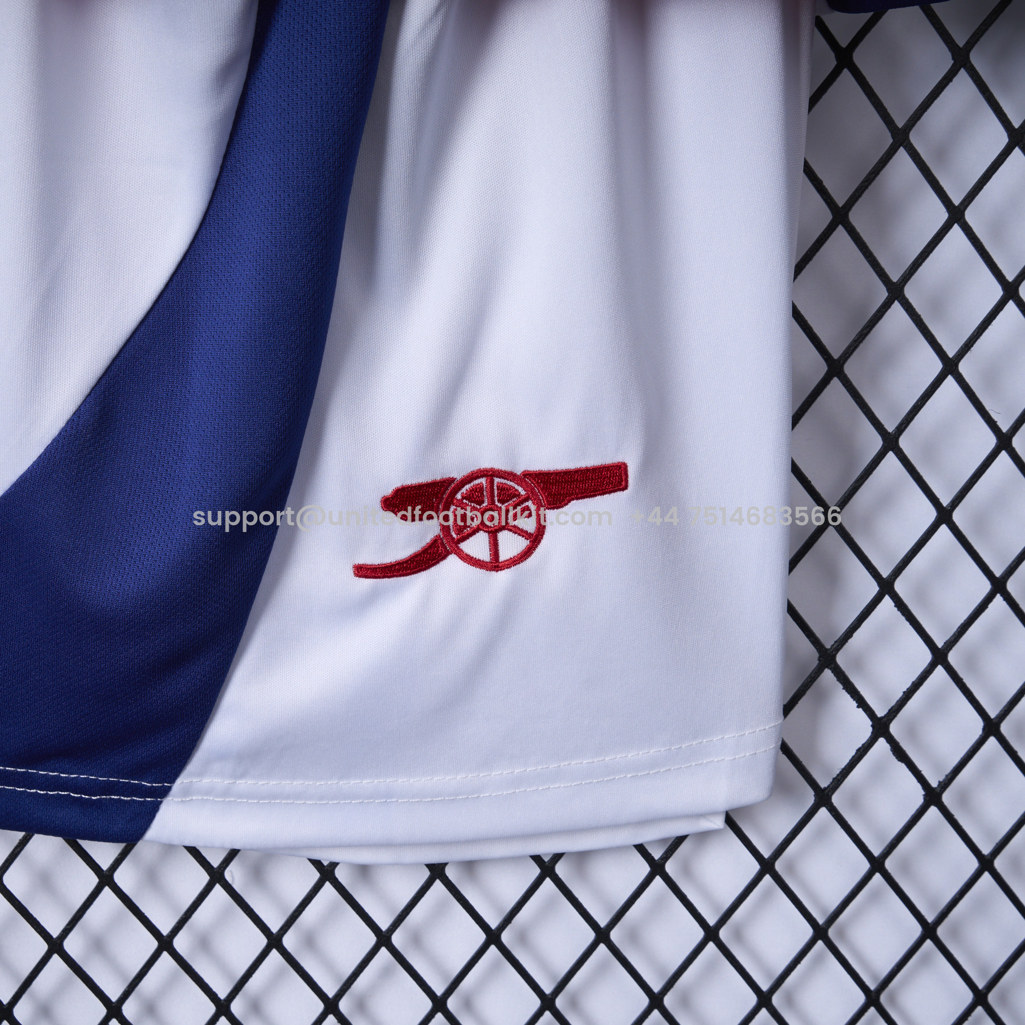 Unitedfootballkit.com | Arsenal 24-25 Home Long Sleeve Kids Kit -Customize Name, Number and Patch | Worldwide Shipping