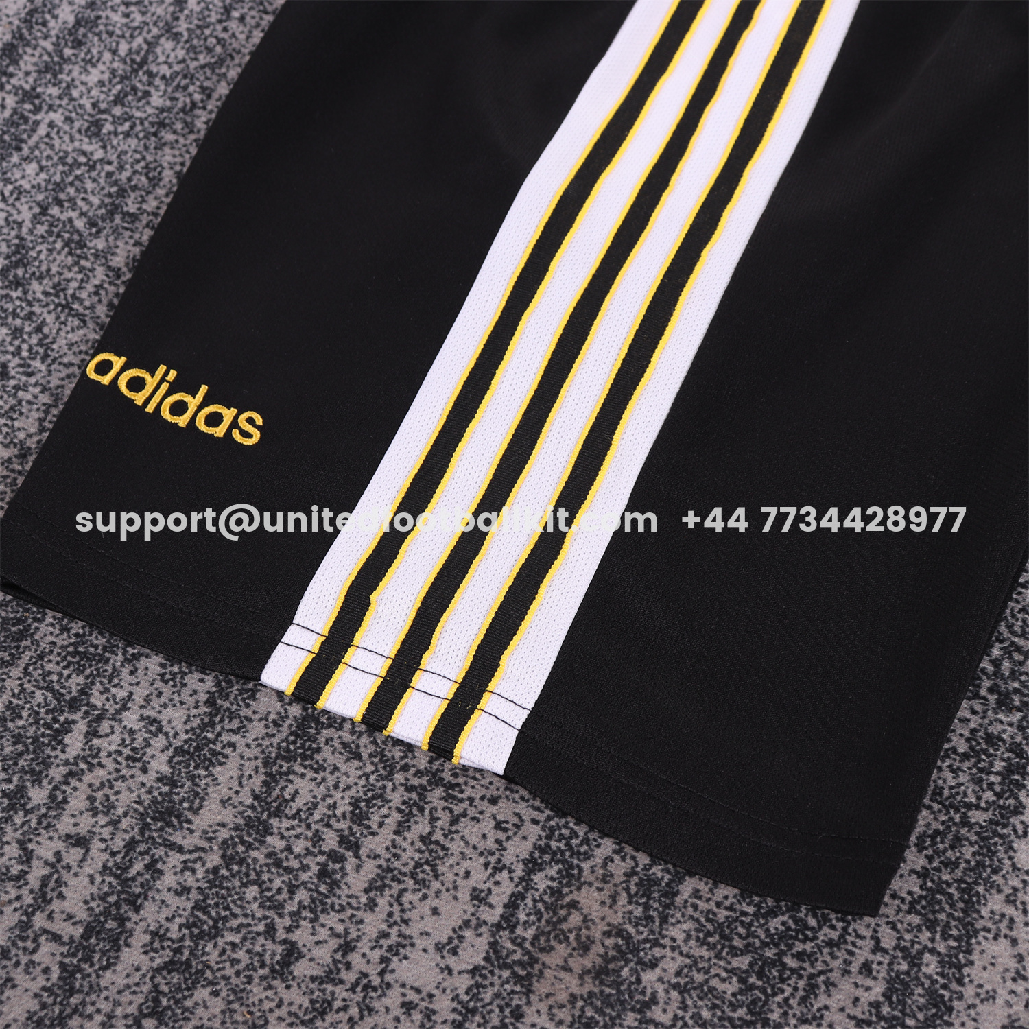 Unitedfootballkit.com | Retro Newcastle United 1997-99 Home Kids Kit -Customize Name, Number and Patch | Worldwide Shipping