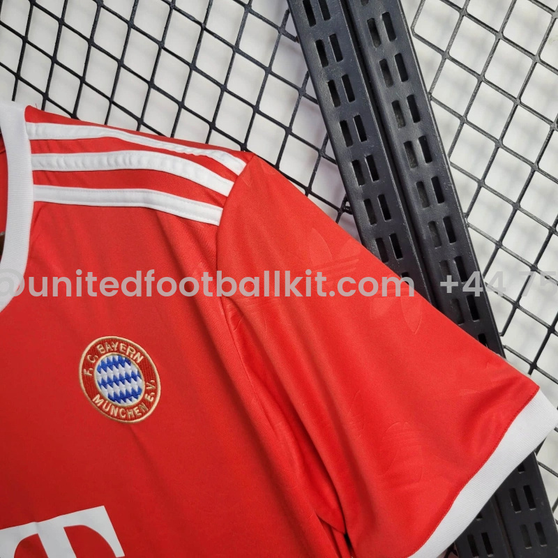 Unitedfootballkit.com | Bayern Munich 24-25 Red Training Jersey - Fans Version -Customize Name, Number and Patch | Worldwide Shipping