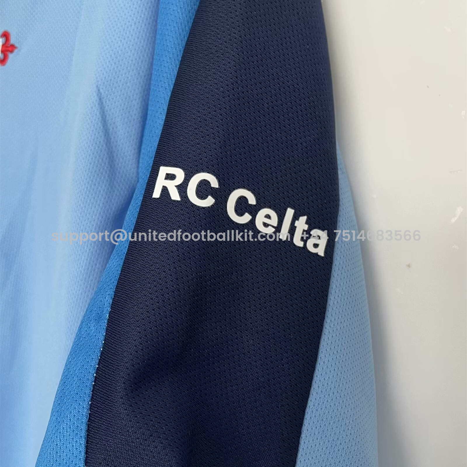 Unitedfootballkit.com | Retro Celta Vigo 2003-04 Home Stadium Jersey -Customize Name, Number and Patch | Worldwide Shipping