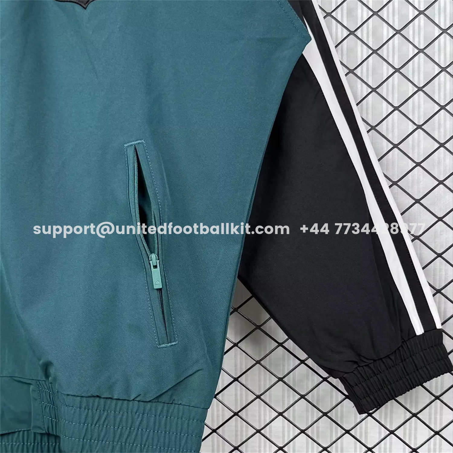 Unitedfootballkit.com | Retro Liver.pool 1995-96 Green And Black Windbreaker -Customize Name, Number and Patch | Worldwide Shipping