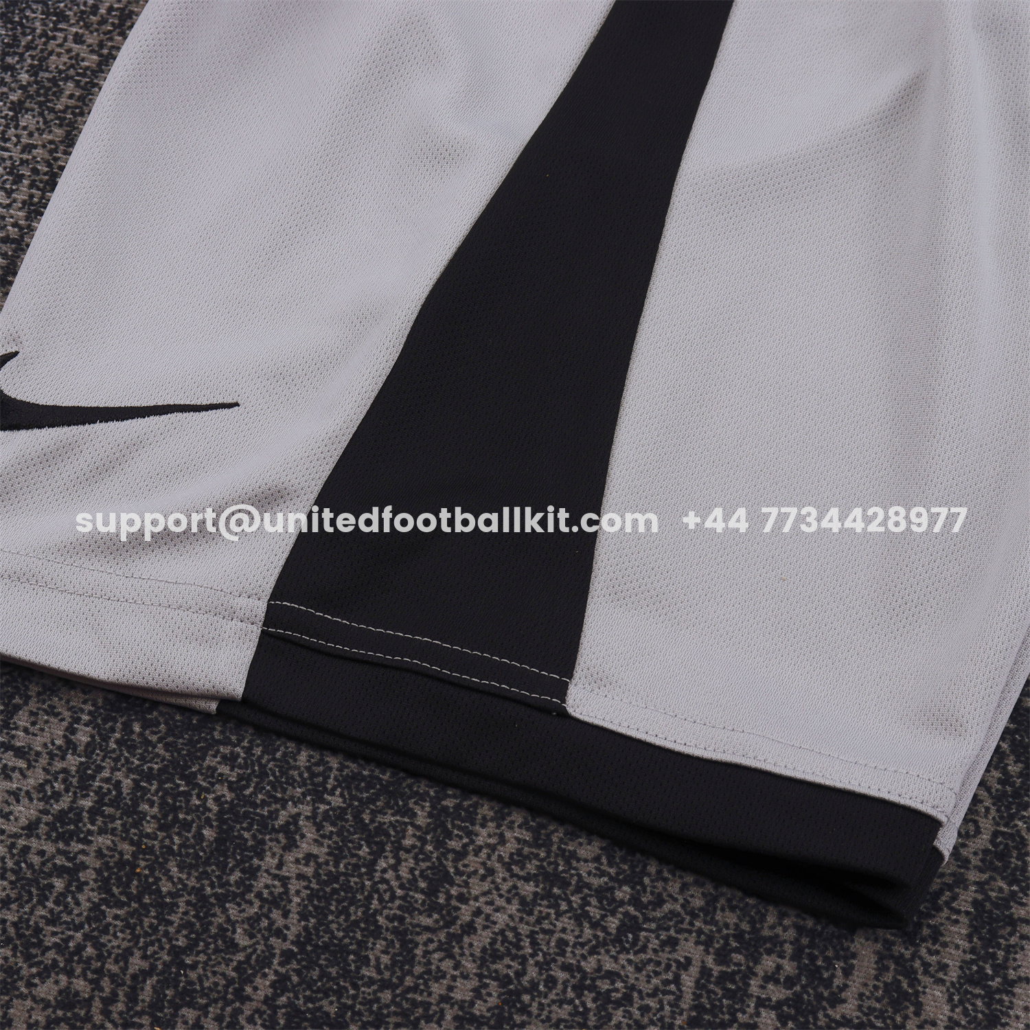 Unitedfootballkit.com | Retro Barcelona 2003-04 Away Kids Kit -Customize Name, Number and Patch | Worldwide Shipping