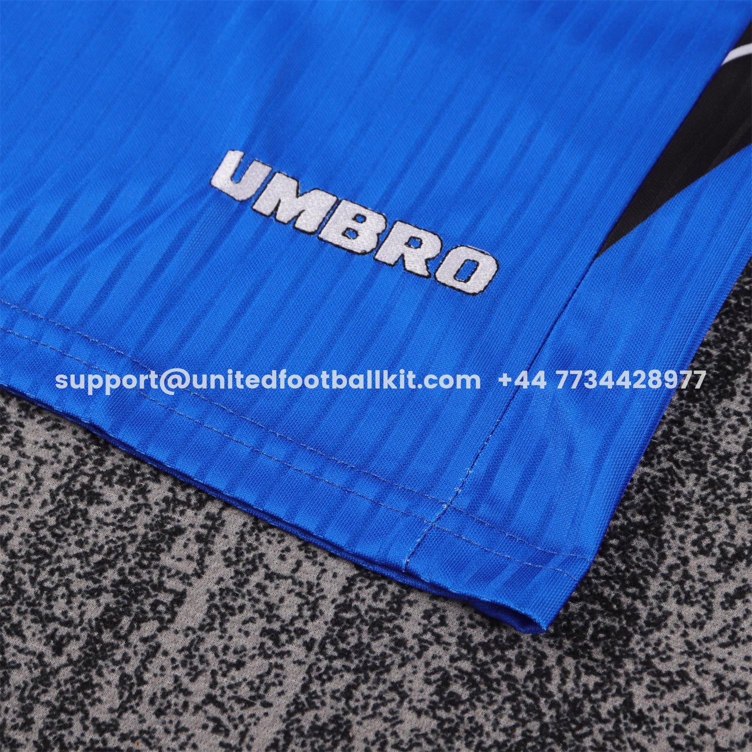 Unitedfootballkit.com | Retro Manchester United 1996-98 Away Kids Kit -Customize Name, Number and Patch | Worldwide Shipping