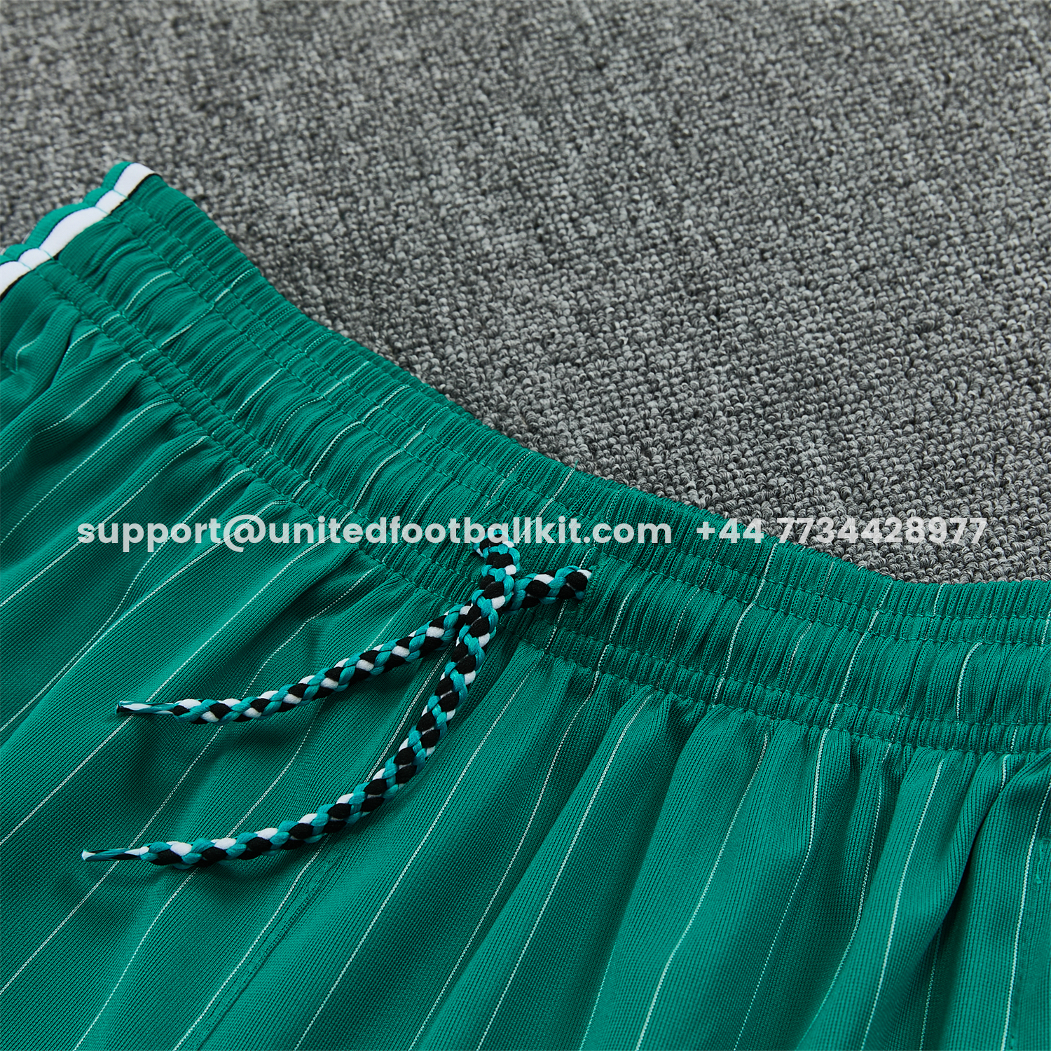 Unitedfootballkit.com | Liver.pool 25-26 Retro Style Vest Training Set - Green With White Stripes Top & Pants -Customize Name, Number and Patch | Worldwide Shipping