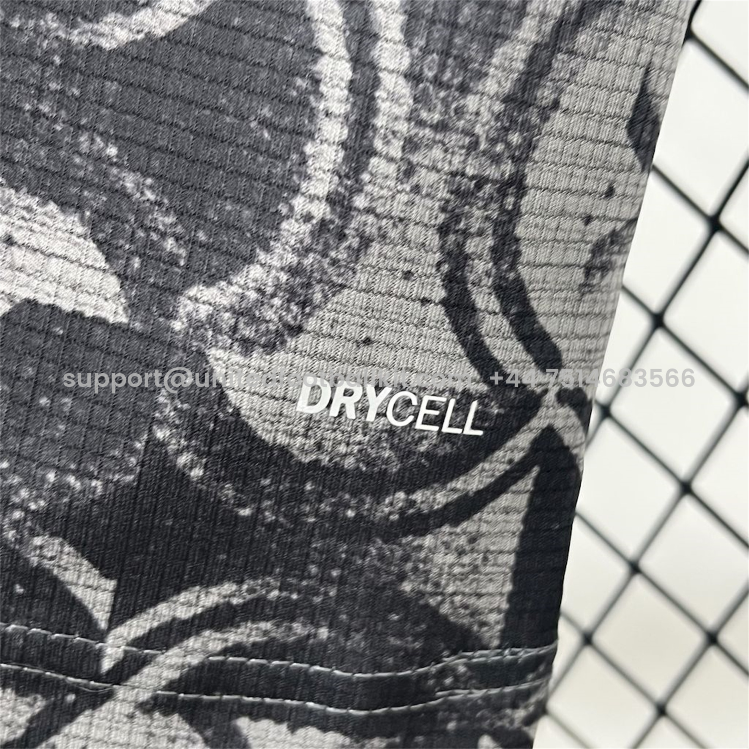 Unitedfootballkit.com | Manchester City 25-26 Black Grey Training Jersey - Fans Version -Customize Name, Number and Patch | Worldwide Shipping