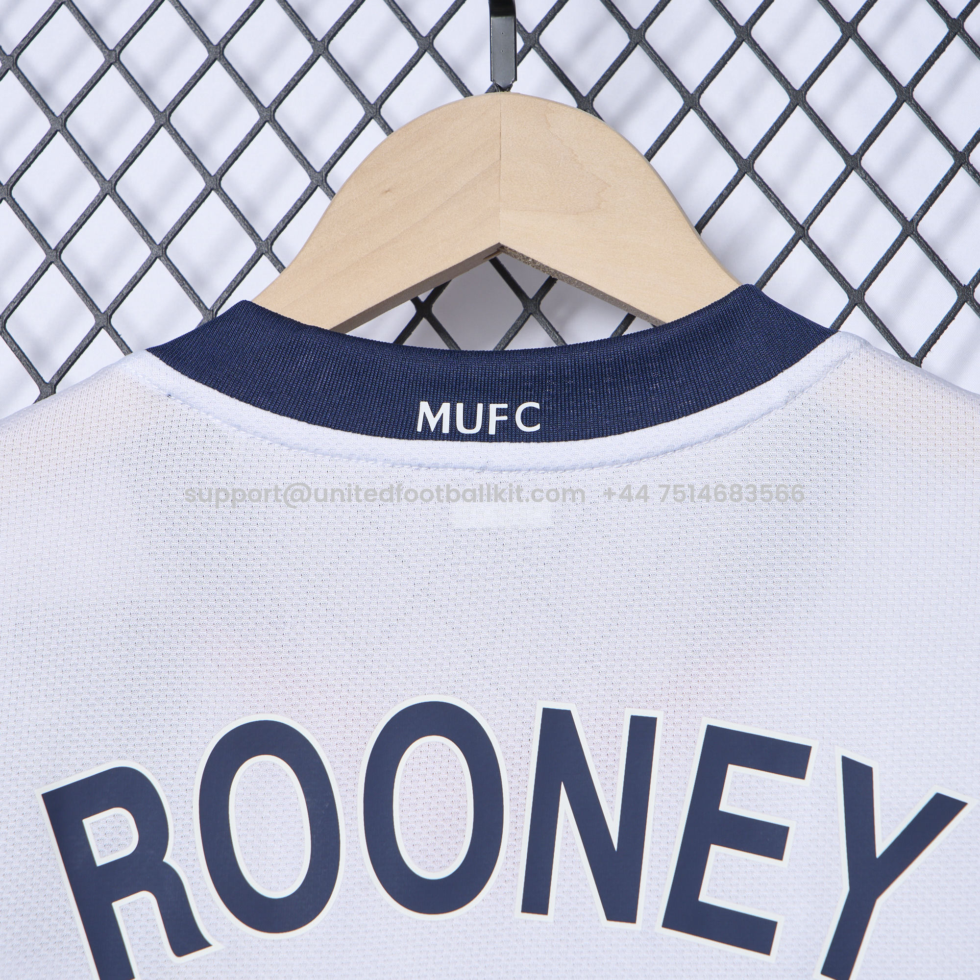 Unitedfootballkit.com | Retro Manchester United 08-09 Away Jersey -Customize Name, Number and Patch | Worldwide Shipping