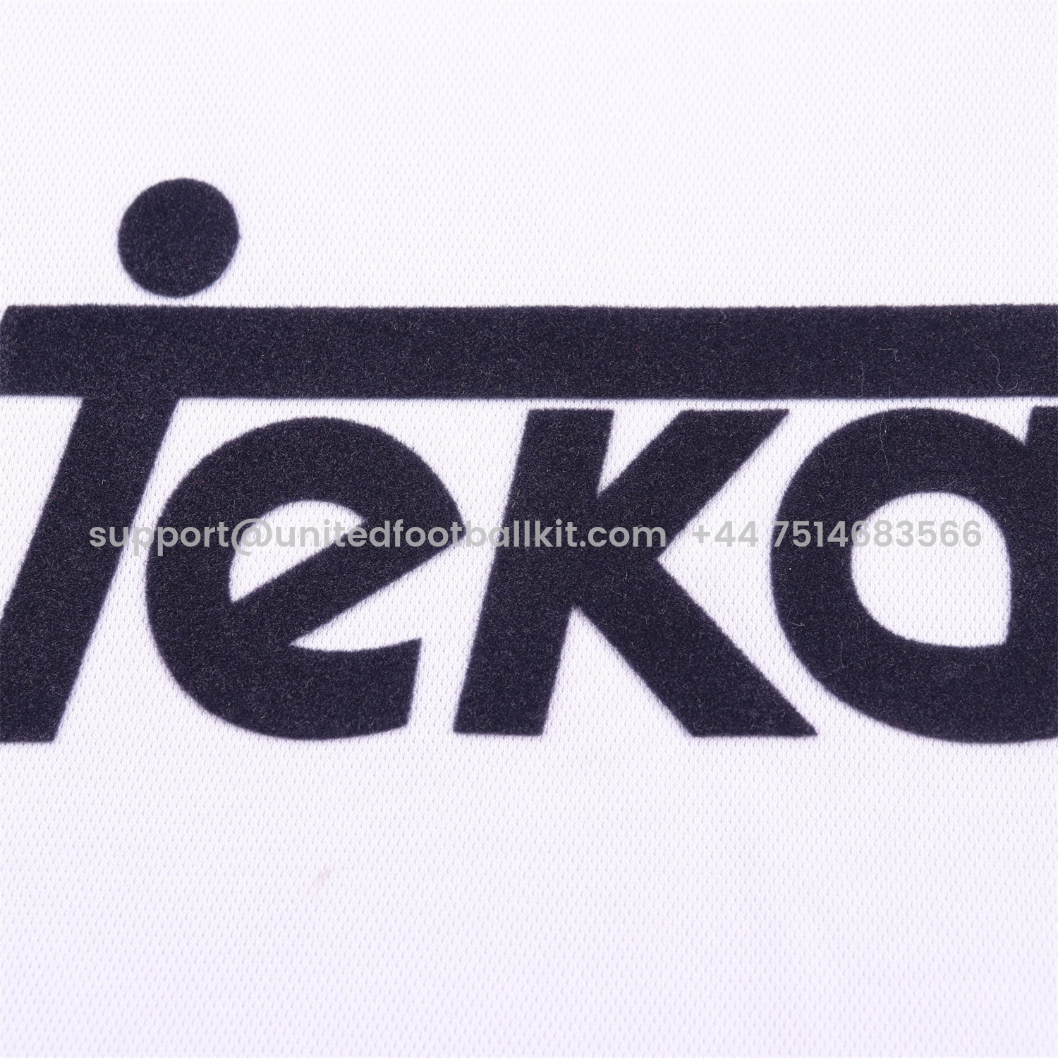 Unitedfootballkit.com | Retro Real Madrid 2000-01 Home Kids Kit -Customize Name, Number and Patch | Worldwide Shipping