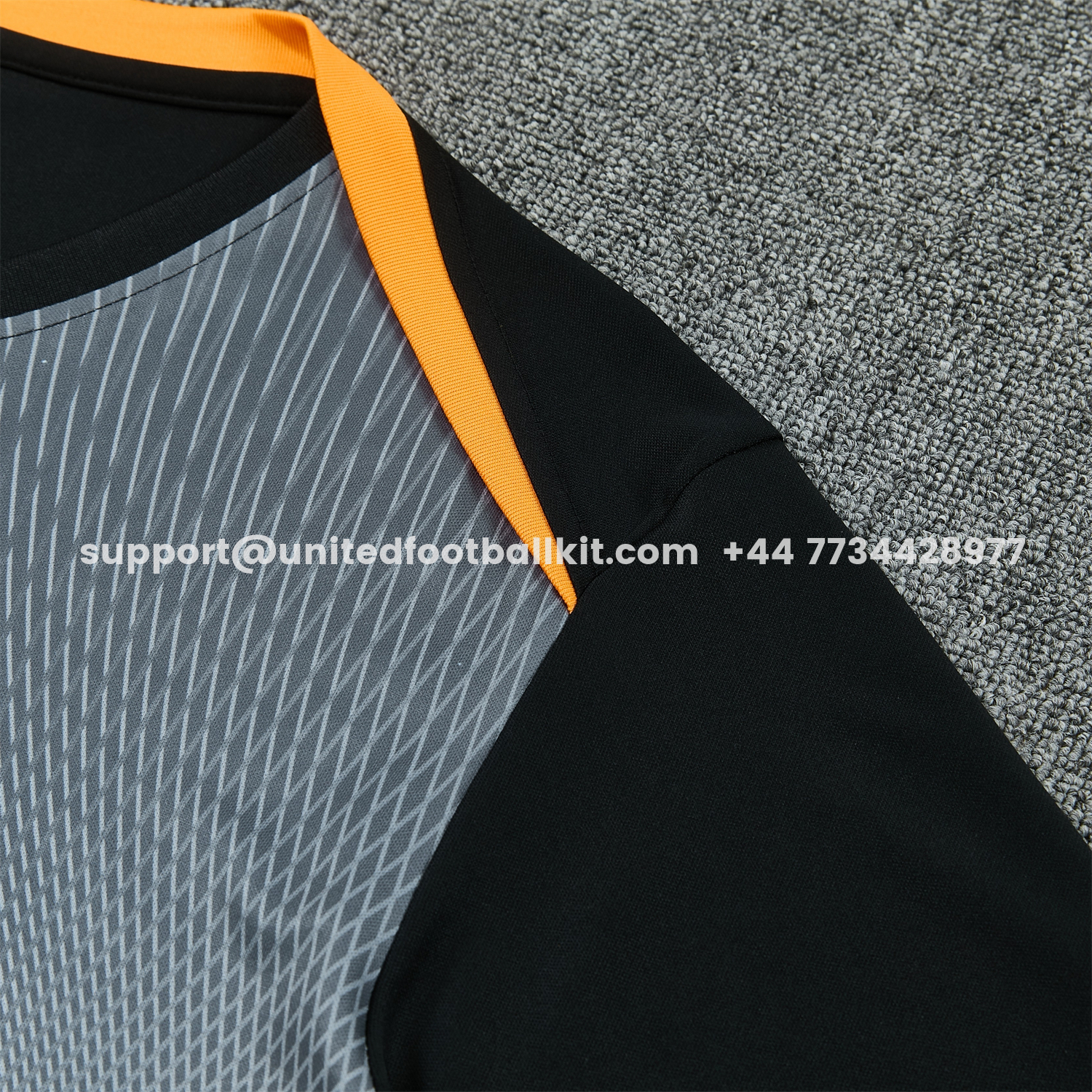 Unitedfootballkit.com | Inter Milan 25-26 Short-Sleeve Training Set - Black And Grey Top & Pants -Customize Name, Number and Patch | Worldwide Shipping