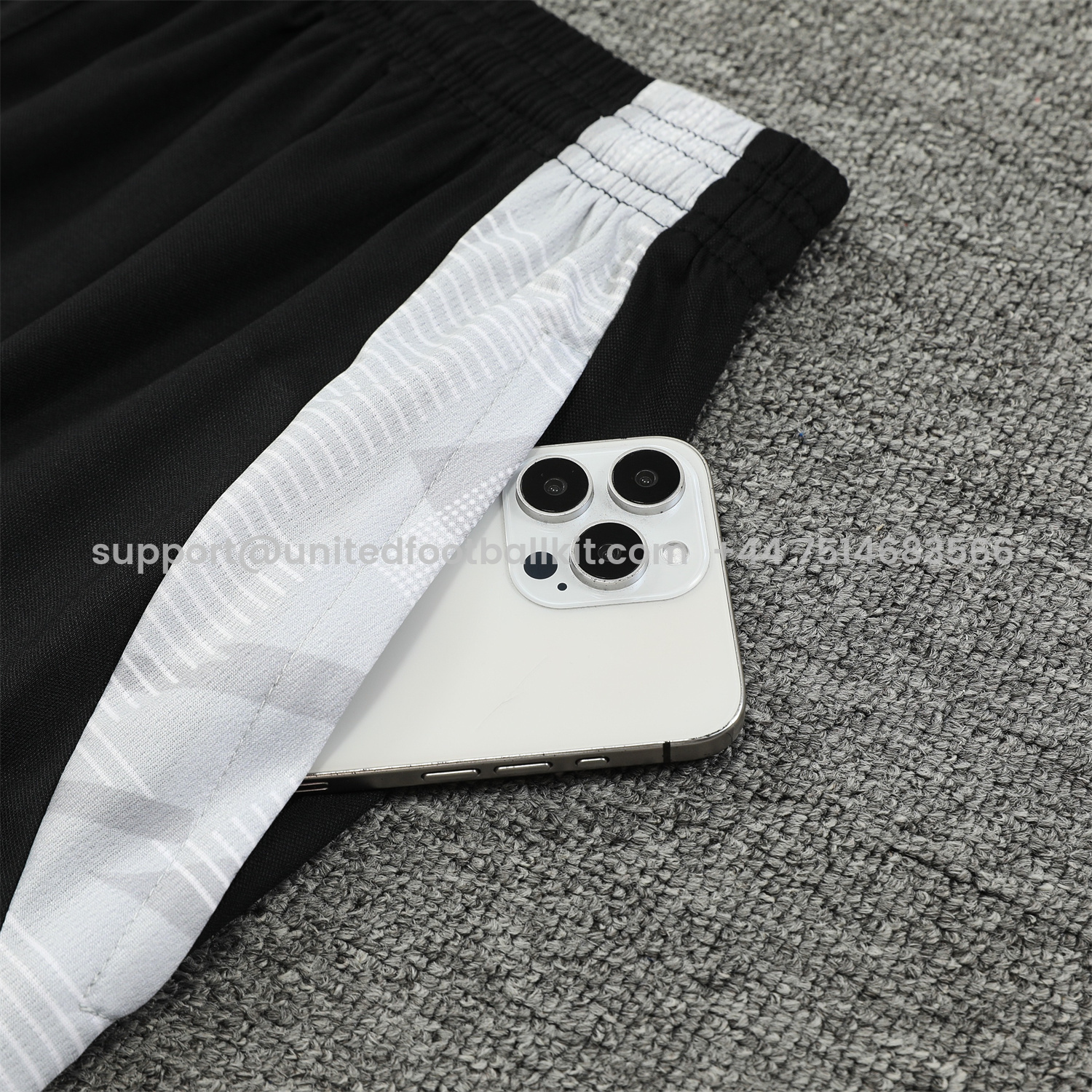 Unitedfootballkit.com | Arsenal 24-25 Vest Training Set - Black -Customize Name, Number and Patch | Worldwide Shipping