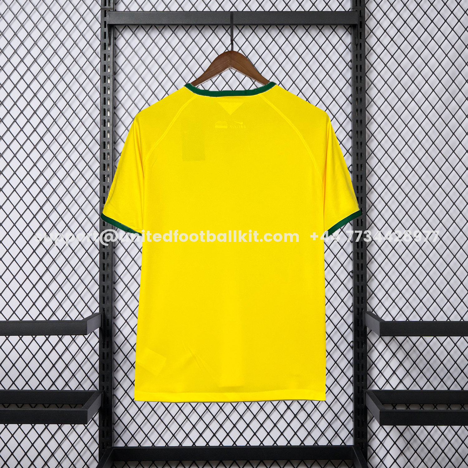 Unitedfootballkit.com | Retro Brazil 2014 Home Jersey -Customize Name, Number and Patch | Worldwide Shipping