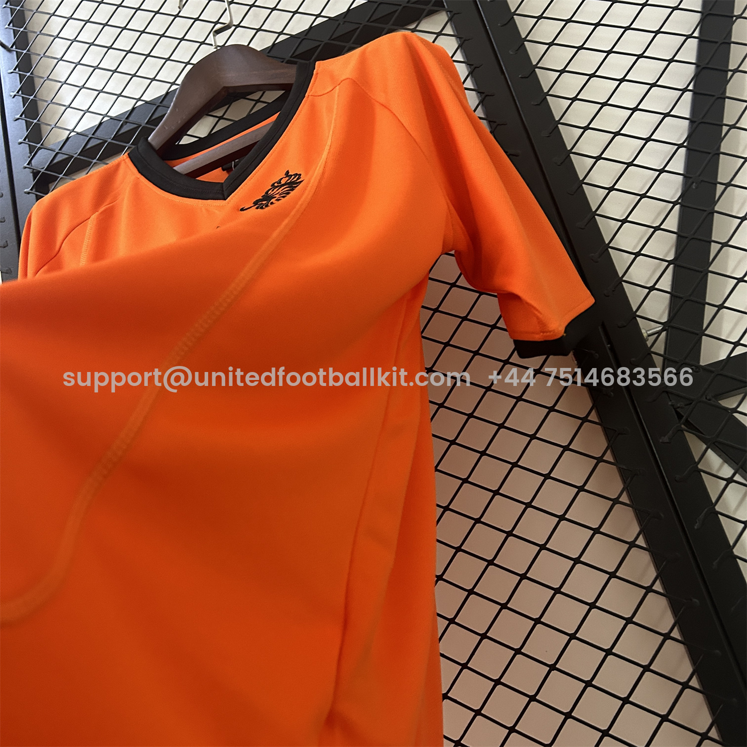 Unitedfootballkit.com | Retro Netherlands 2000 Home Stadium Jersey -Customize Name, Number and Patch | Worldwide Shipping