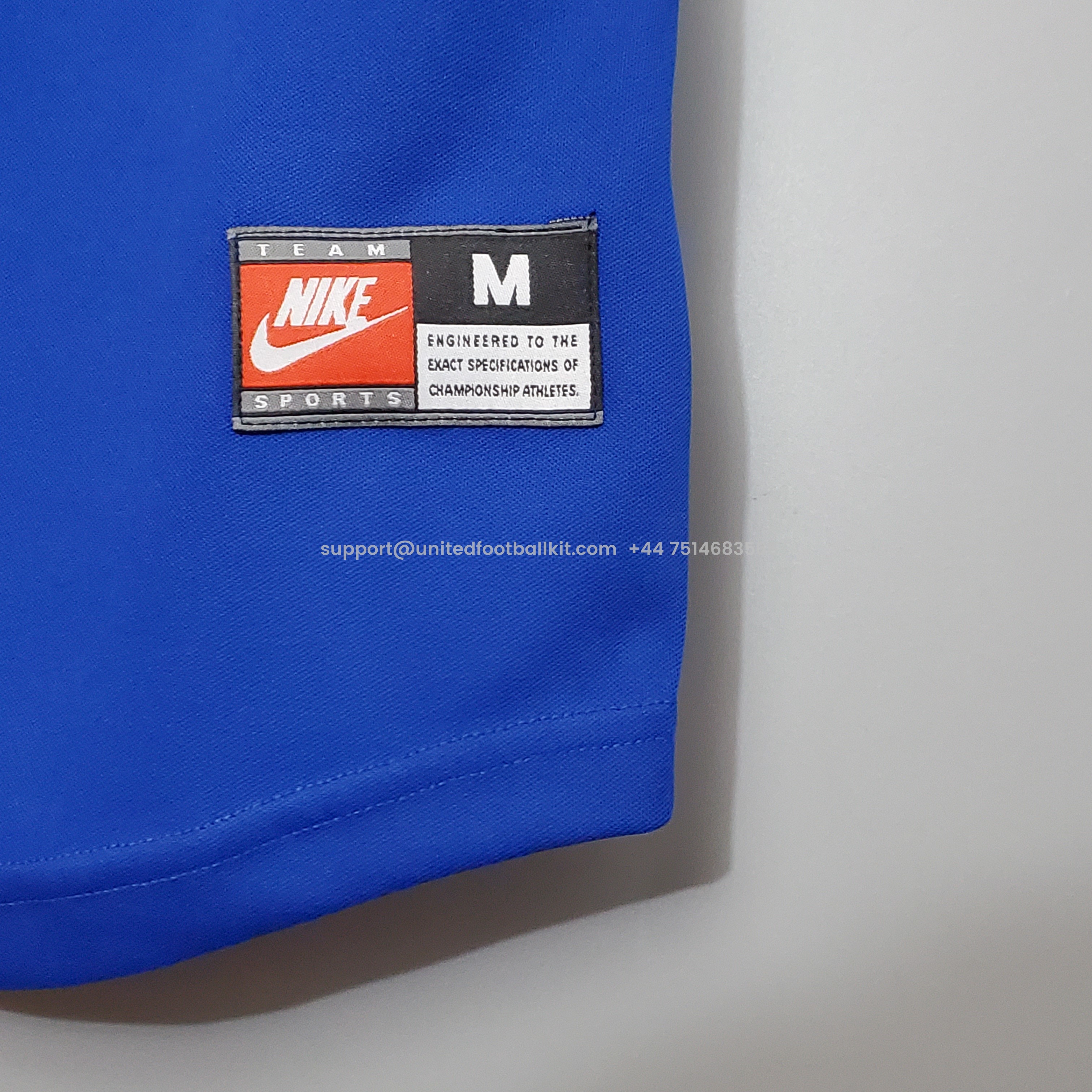 Unitedfootballkit.com | Retro Barcelona 99-00 Home Stadium Jersey -Customize Name, Number and Patch | Worldwide Shipping