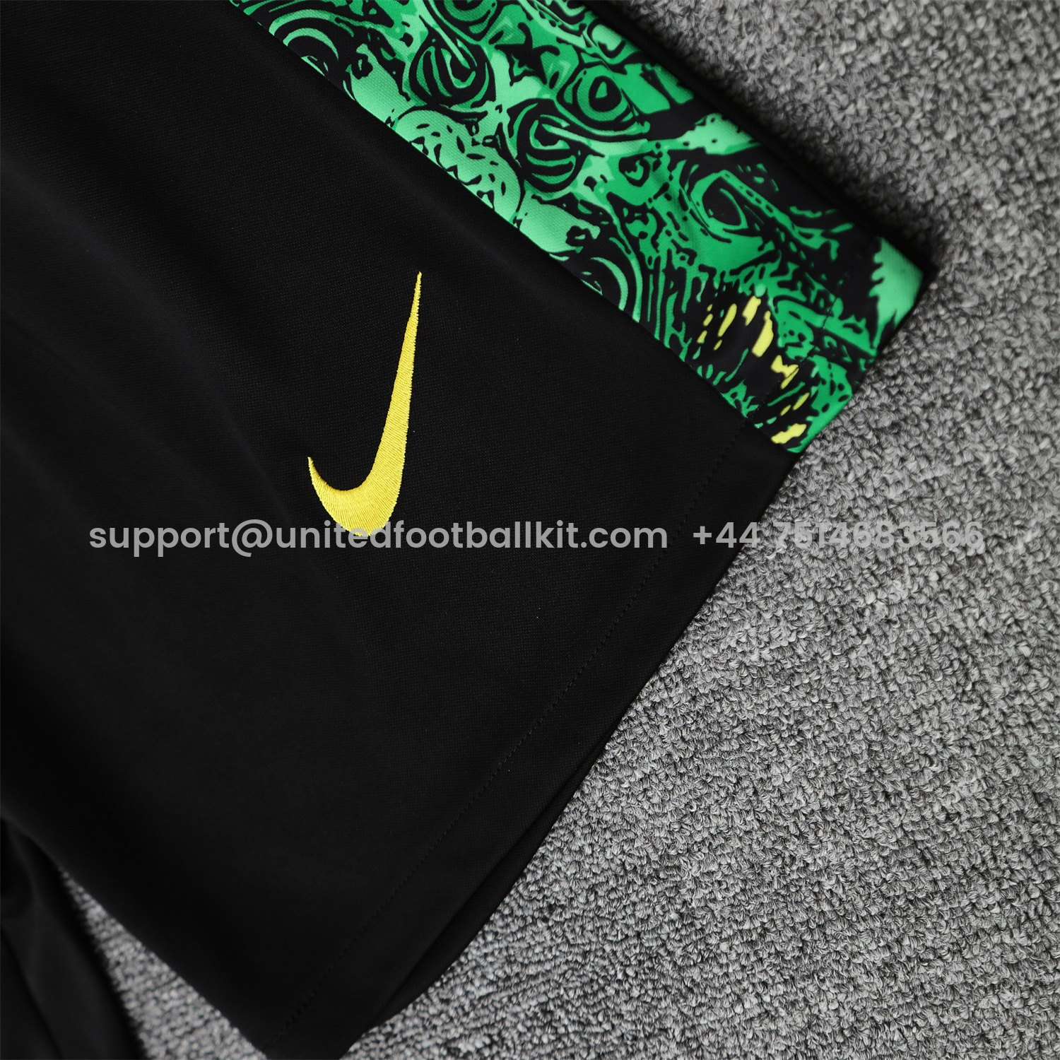 Unitedfootballkit.com | Brazil 25-26 Green Jesus Statue Short-Sleeve Training Set - Green Top & Black Shorts -Customize Name, Number and Patch | Worldwide Shipping