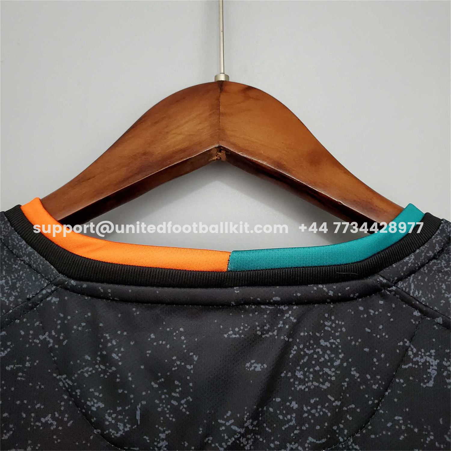 Unitedfootballkit.com | Retro Venezia FC 2021-22 Home Sleeves Jersey - Fans Version -Customize Name, Number and Patch | Worldwide Shipping