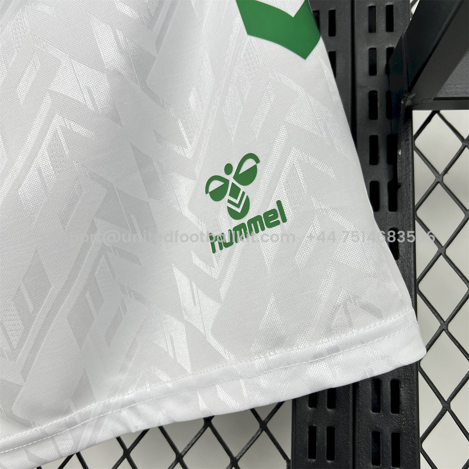 Unitedfootballkit.com | Real Betis 24-25 Home Shorts - Fans Version -Customize Name, Number and Patch | Worldwide Shipping