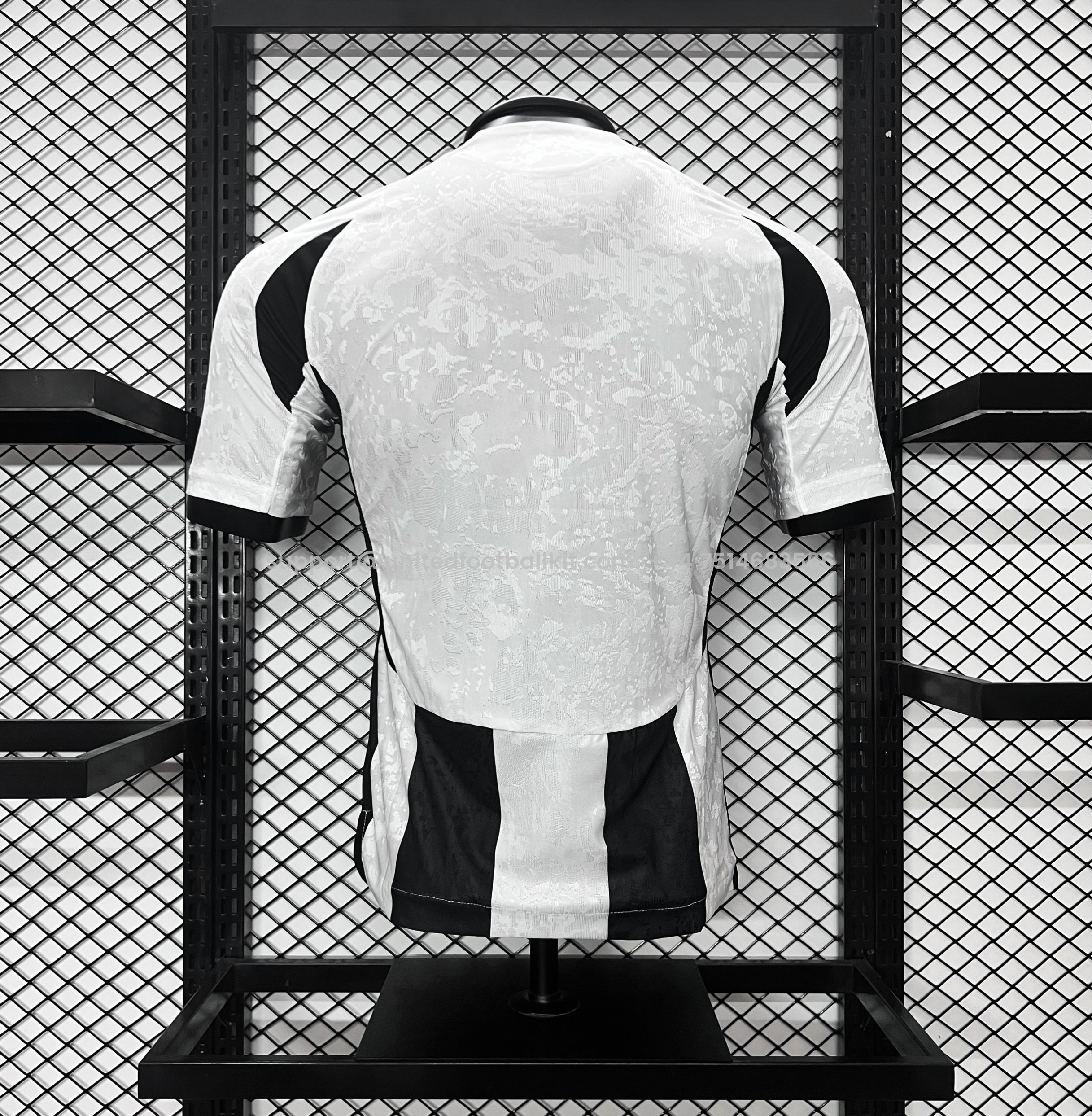 Unitedfootballkit.com | Juventus 24-25 Home Stadium Jersey - Player Version -Customize Name, Number and Patch | Worldwide Shipping