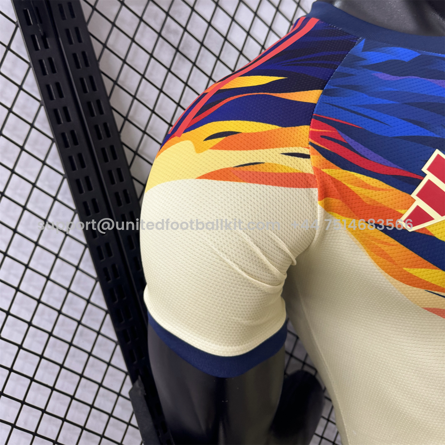 Unitedfootballkit.com | Club América 25-26 Blue Neck Light Yellow Special Jersey - Player Version -Customize Name, Number and Patch | Worldwide Shipping