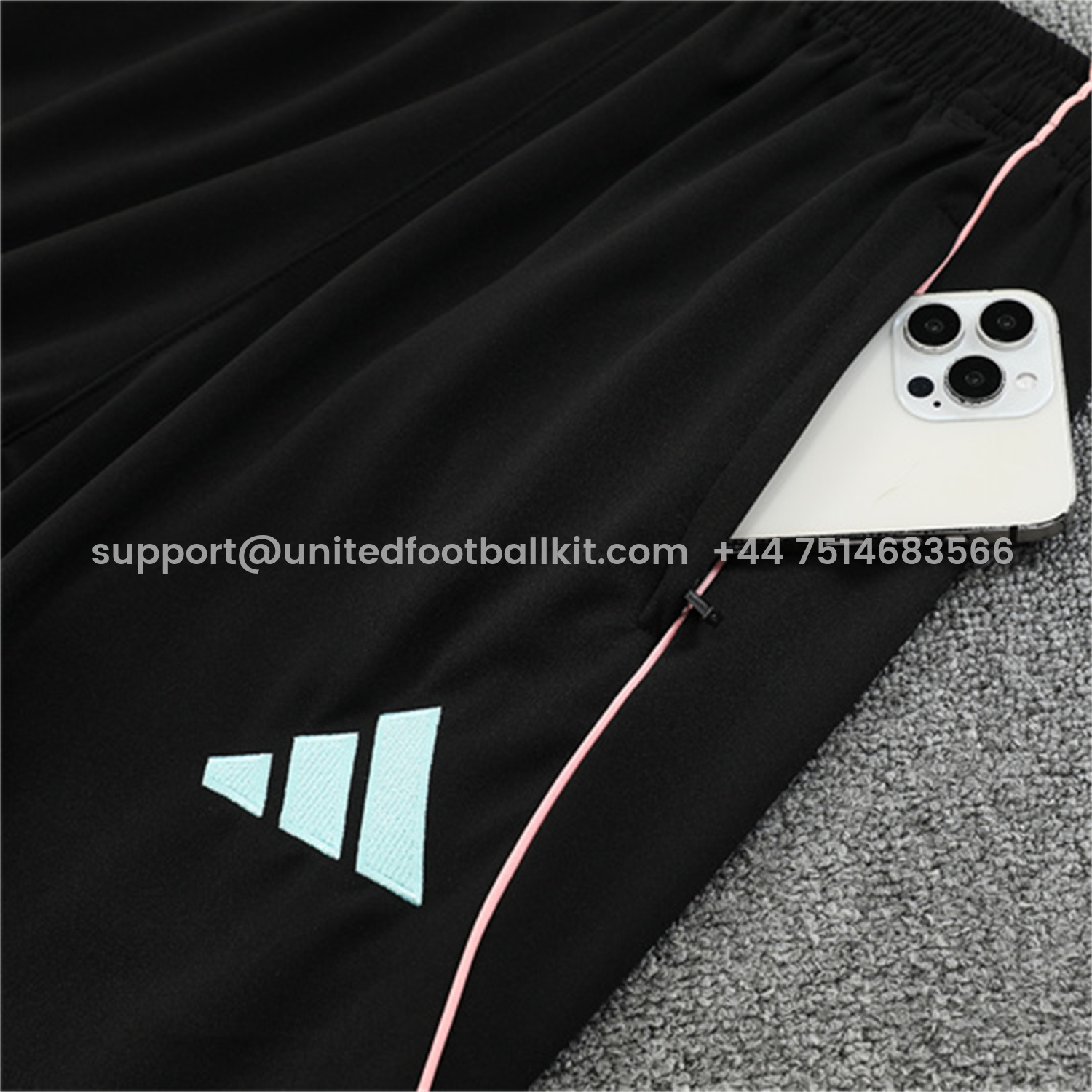 Unitedfootballkit.com | Juventus 25-26 Long Sleeve Training Set - White Top and Black Pants -Customize Name, Number and Patch | Worldwide Shipping