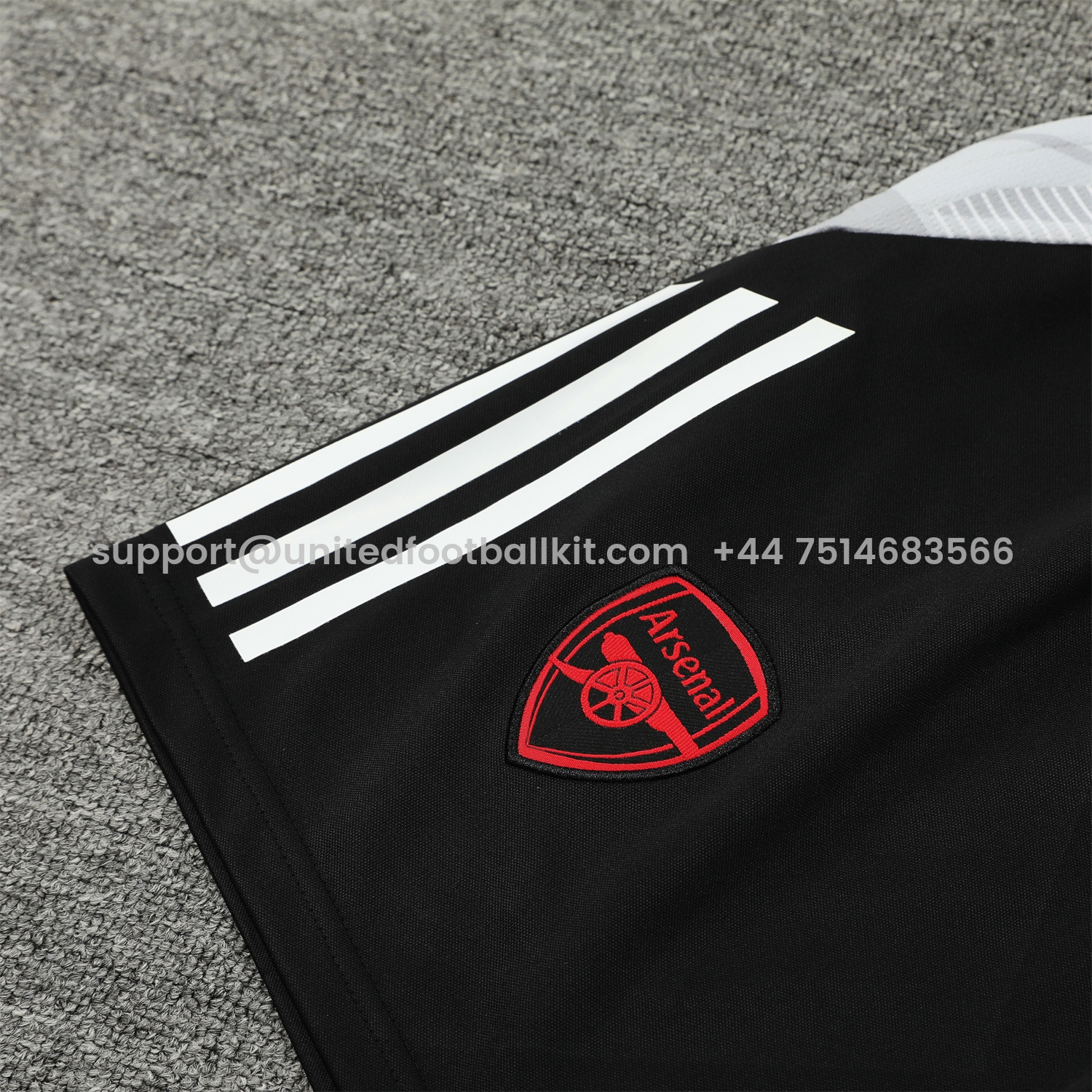 Unitedfootballkit.com | Arsenal 24-25 Vest Training Set - Black -Customize Name, Number and Patch | Worldwide Shipping