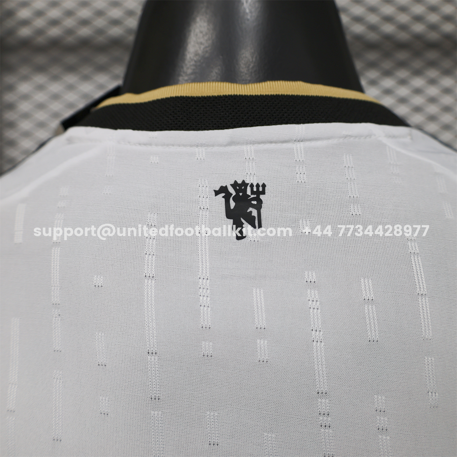 Unitedfootballkit.com | Manchester United 26-27 Snapdragon White Special Jersey - Player Version -Customize Name, Number and Patch | Worldwide Shipping