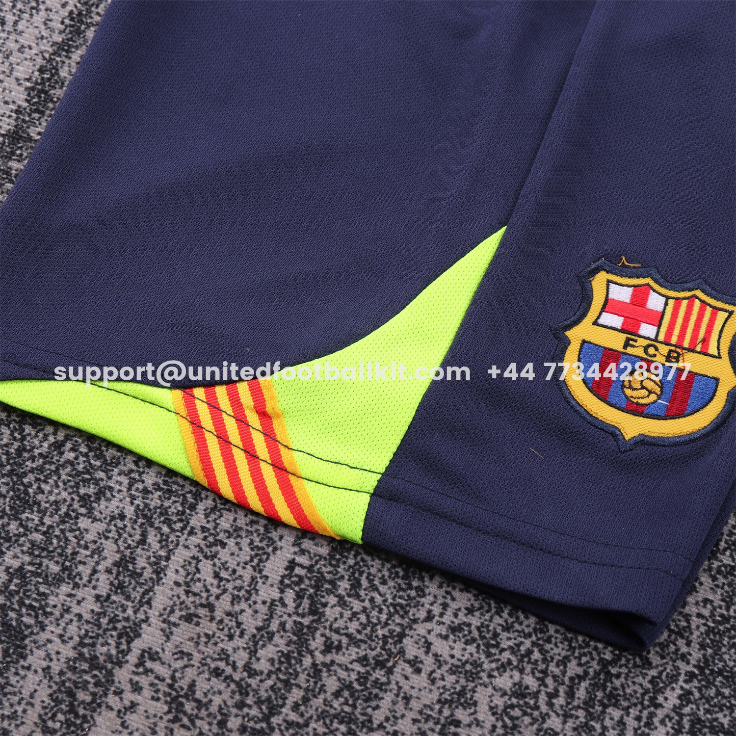 Unitedfootballkit.com | Retro Barcelona 2005-06 Away Kids Kit -Customize Name, Number and Patch | Worldwide Shipping