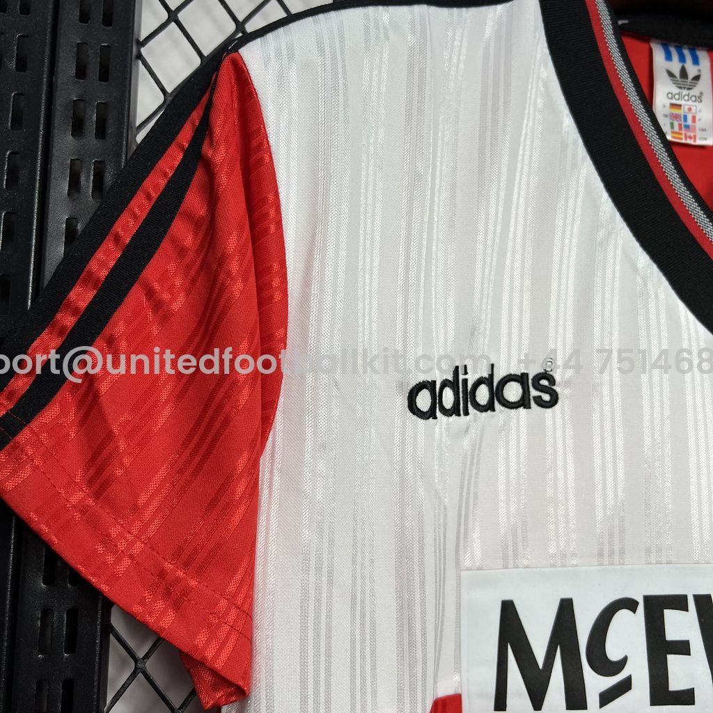 Unitedfootballkit.com | Retro Glasgow Rangers 1995-96 Away Stadium Jersey -Customize Name, Number and Patch | Worldwide Shipping