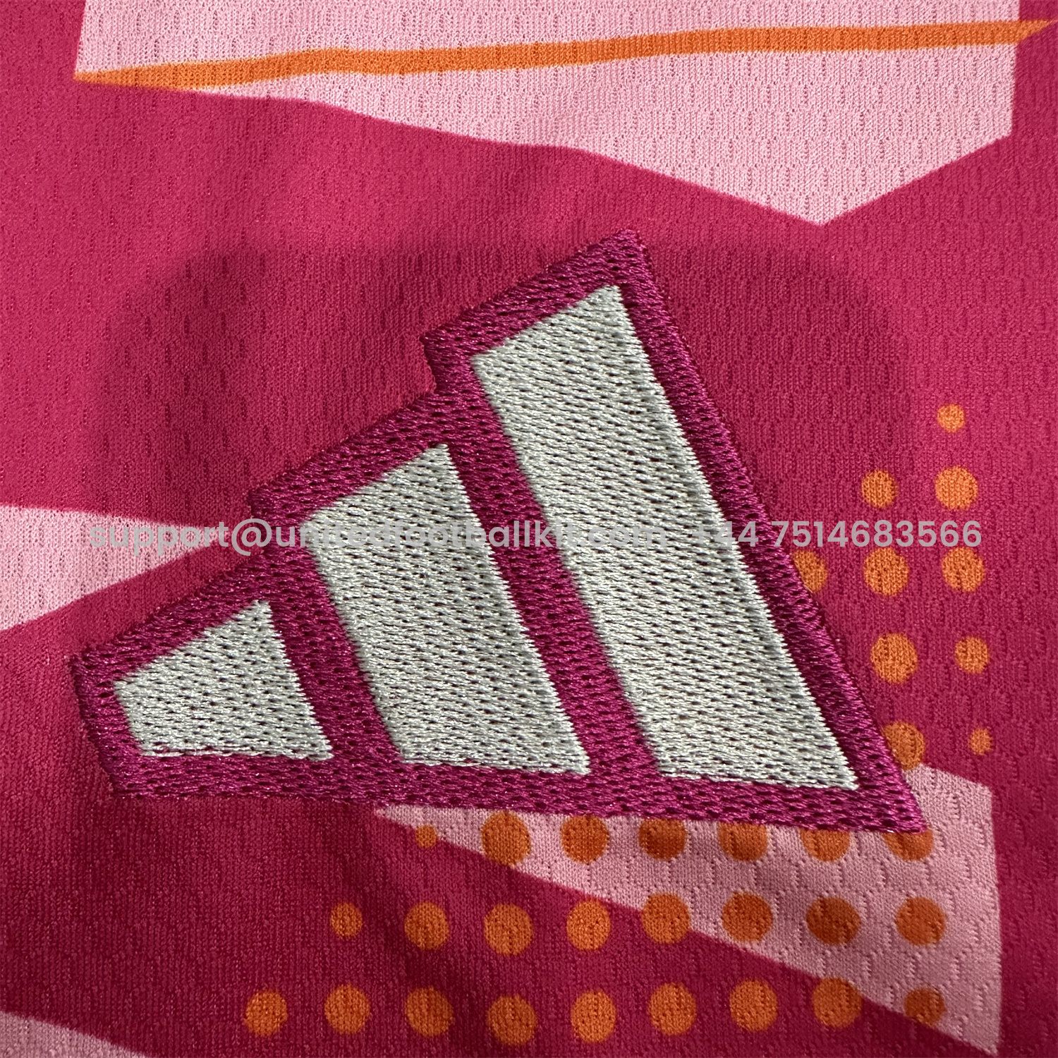 Unitedfootballkit.com | Flamengo 25-26 Pink Goalkeeper Jersey - Fans Version -Customize Name, Number and Patch | Worldwide Shipping