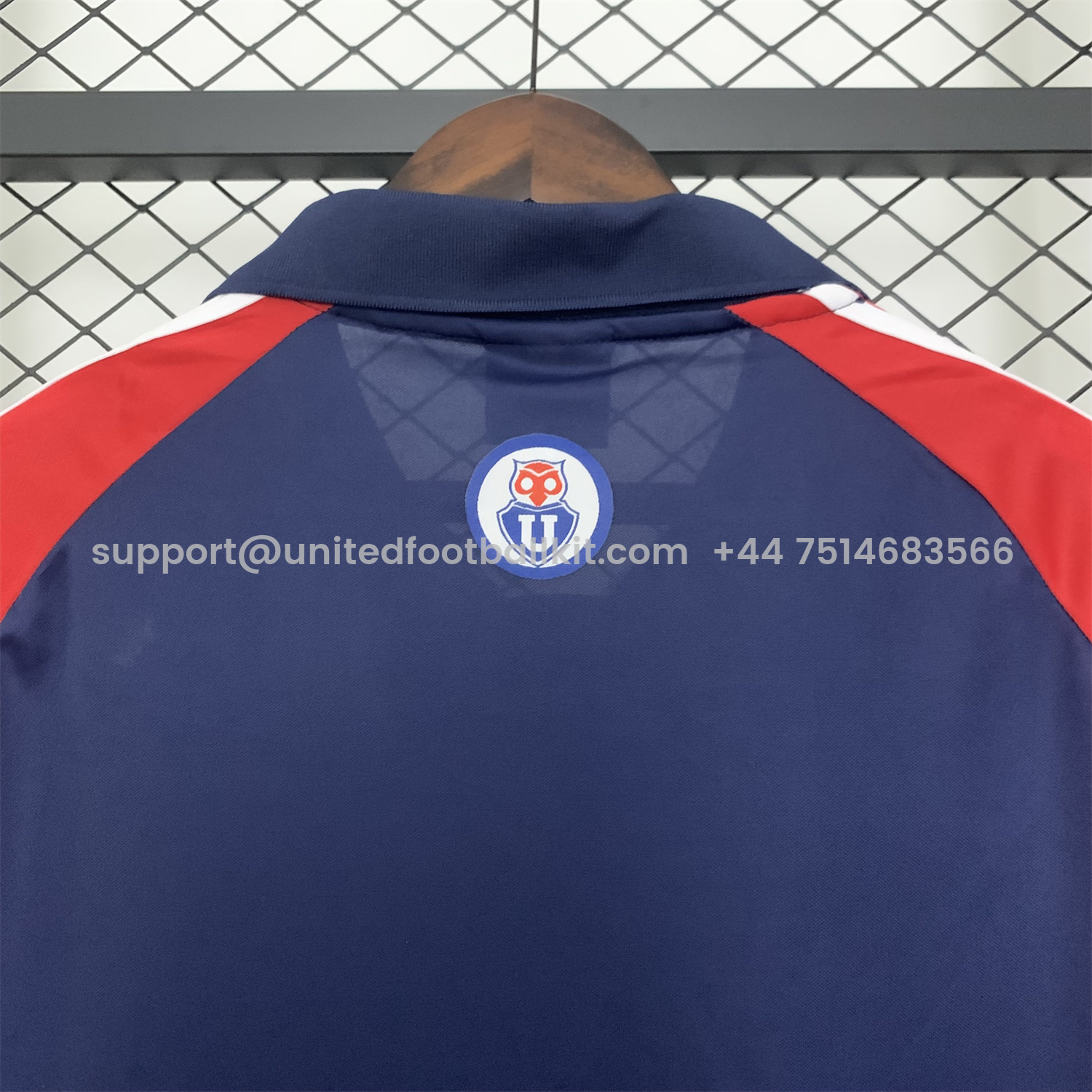 Unitedfootballkit.com | Retro Universidad De Chile 2001-02 Home Jersey -Customize Name, Number and Patch | Worldwide Shipping
