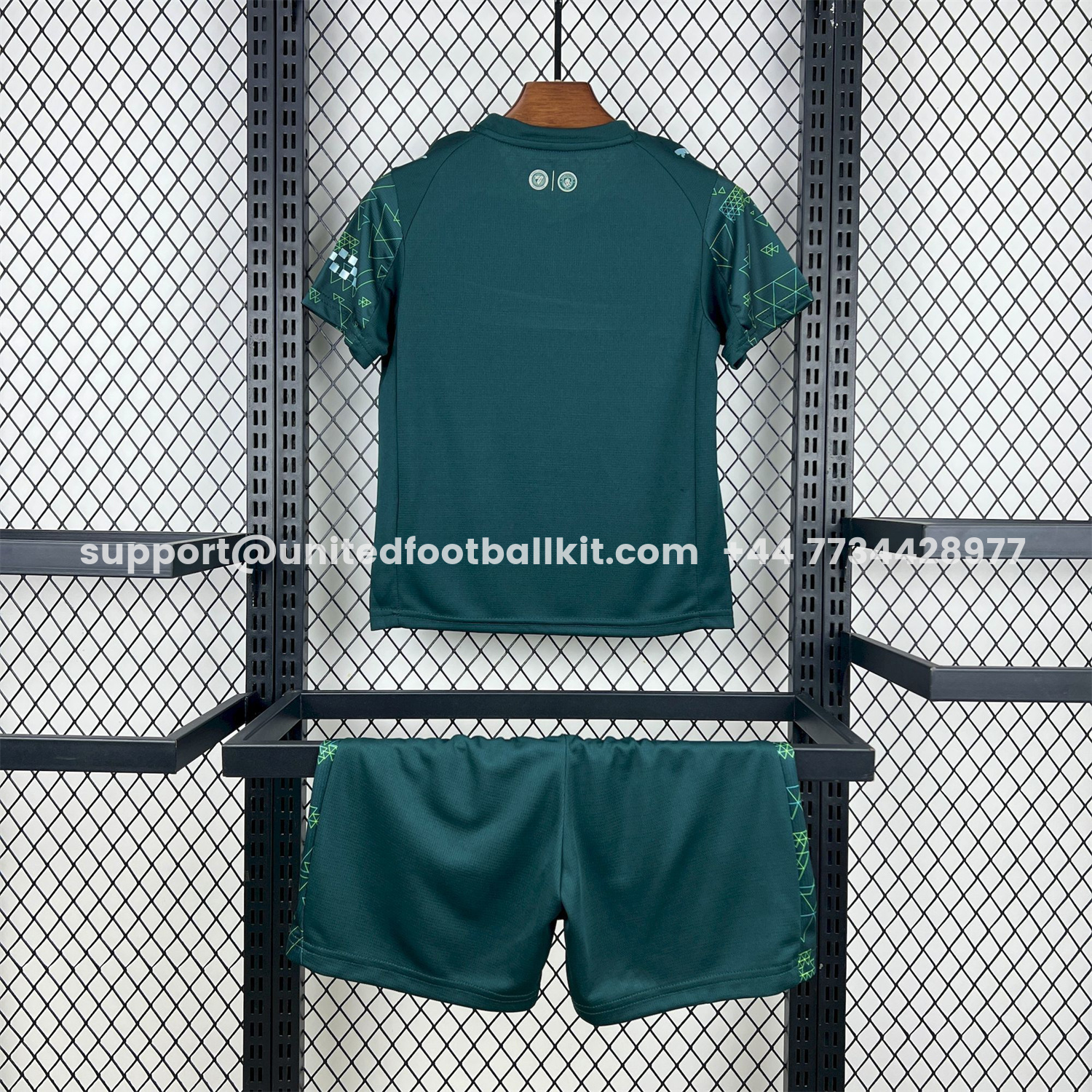 Unitedfootballkit.com | Manchester City 25-26 Fourth Green Kids Kit -Customize Name, Number and Patch | Worldwide Shipping