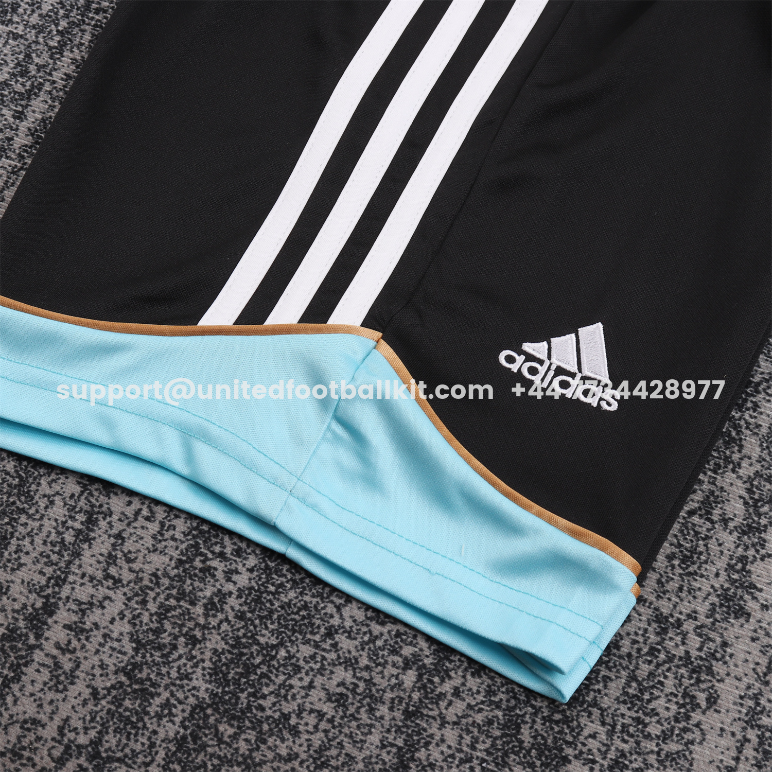 Unitedfootballkit.com | Retro Argentina 2006 Home Kids Kit -Customize Name, Number and Patch | Worldwide Shipping