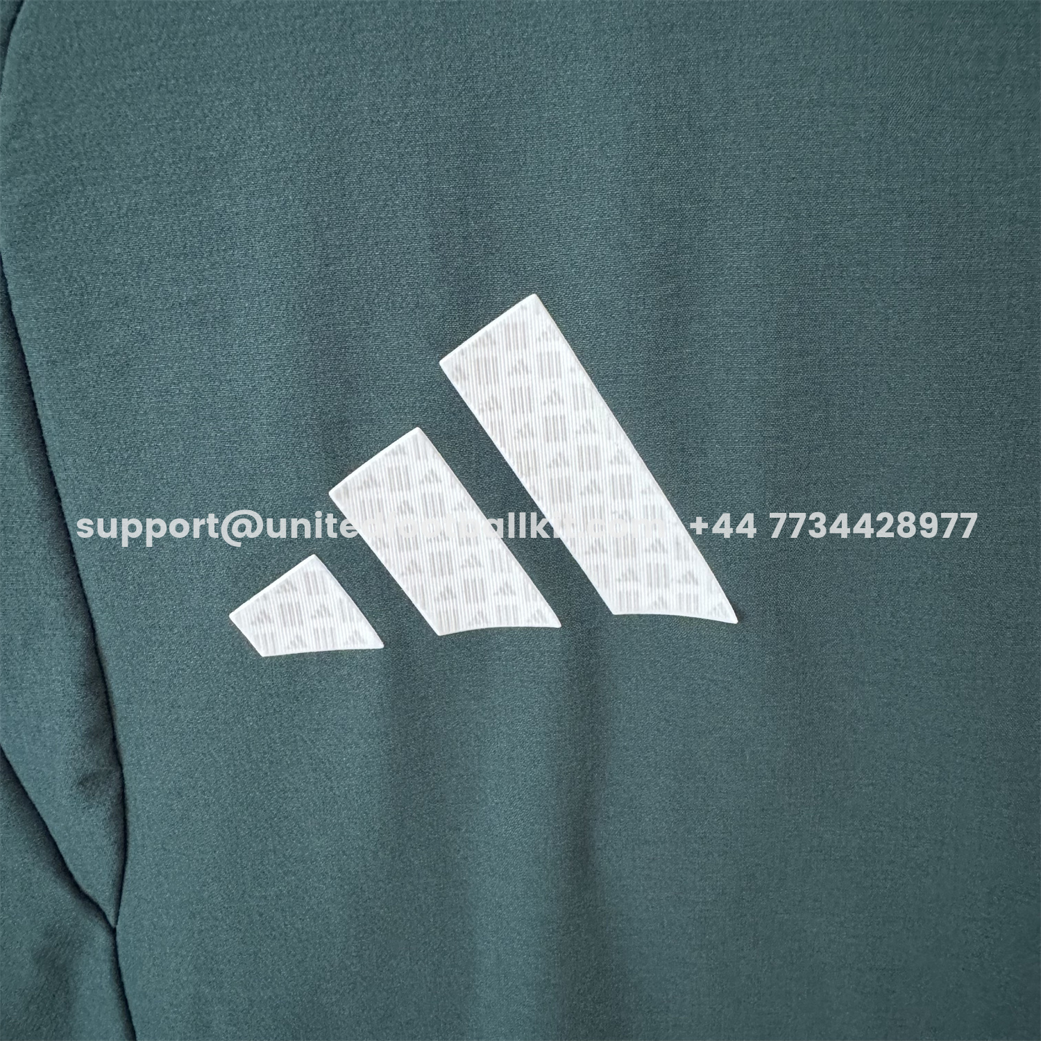 Unitedfootballkit.com | Mexico 2026 Windbreaker Training Set - Deep Green Top and Pants -Customize Name, Number and Patch | Worldwide Shipping