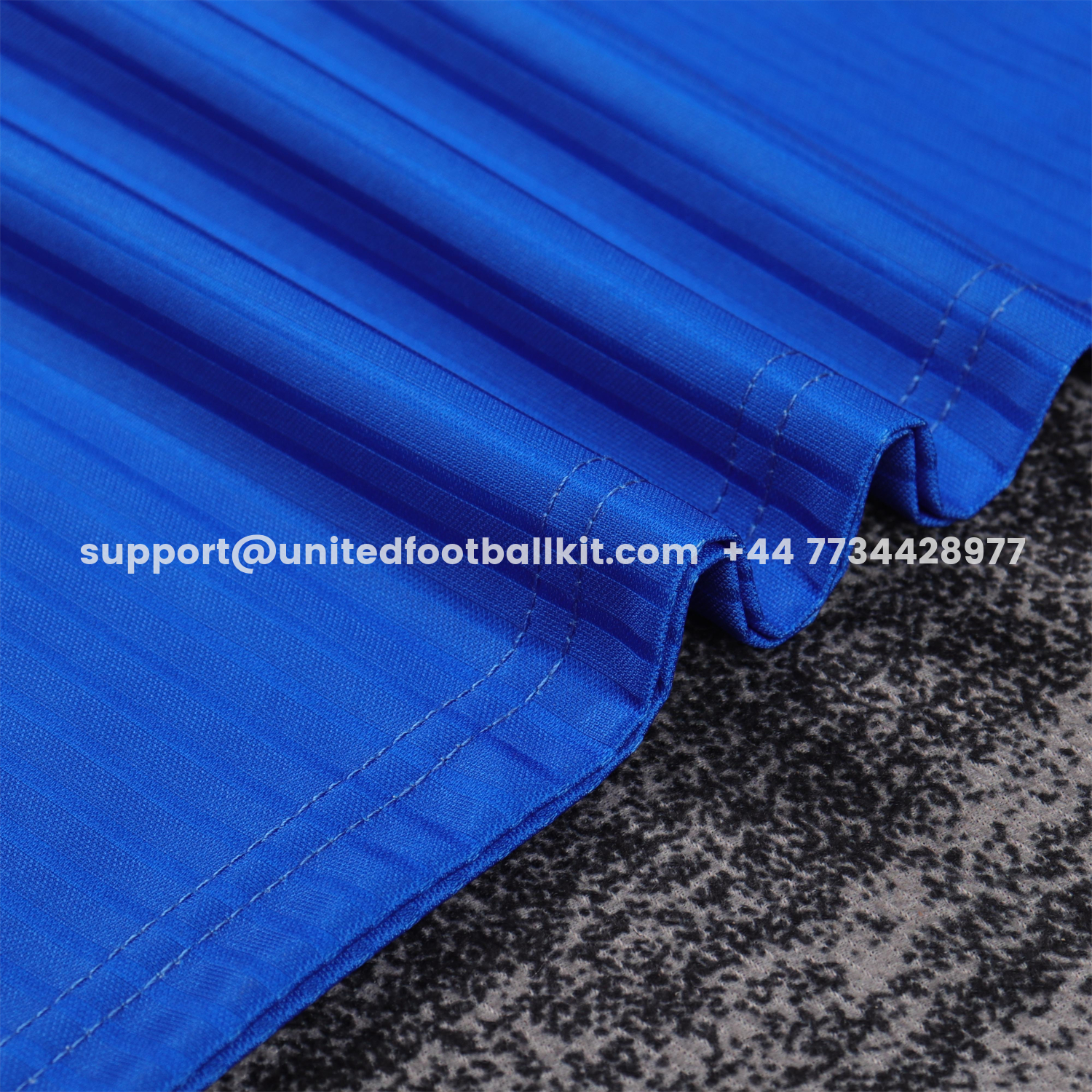 Unitedfootballkit.com | Retro Manchester United 1996-98 Away Kids Kit -Customize Name, Number and Patch | Worldwide Shipping