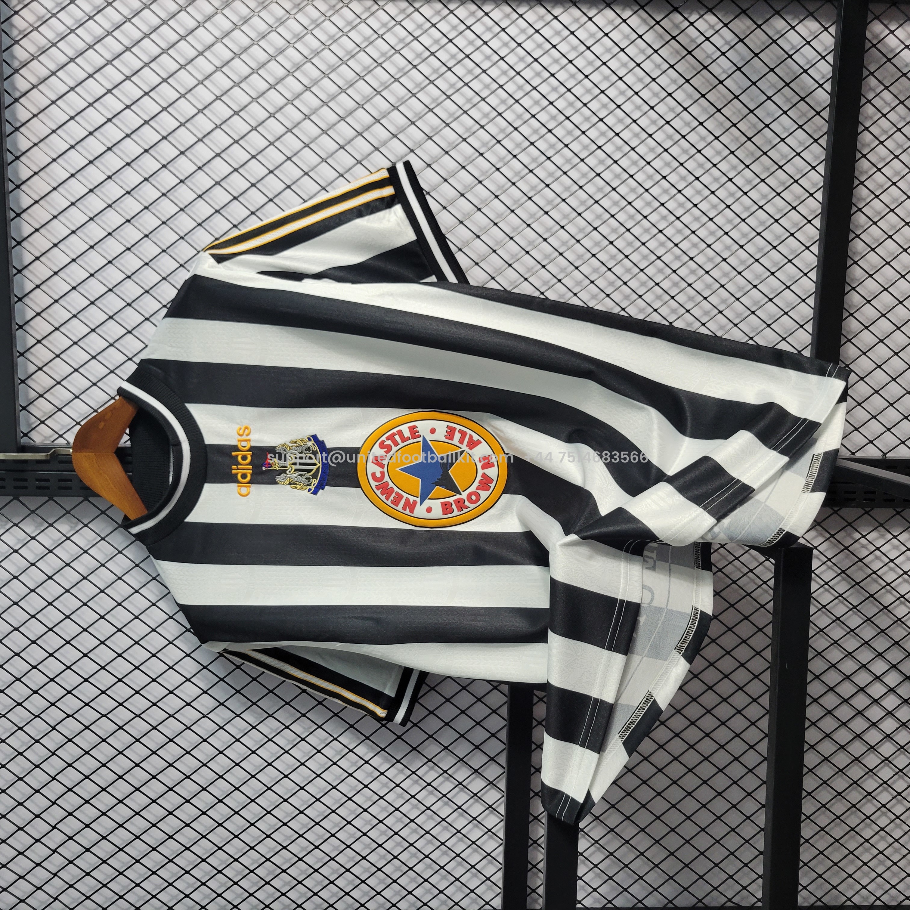 Unitedfootballkit.com | Retro Newcastle United 1997-99 Home Stadium Jersey -Customize Name, Number and Patch | Worldwide Shipping