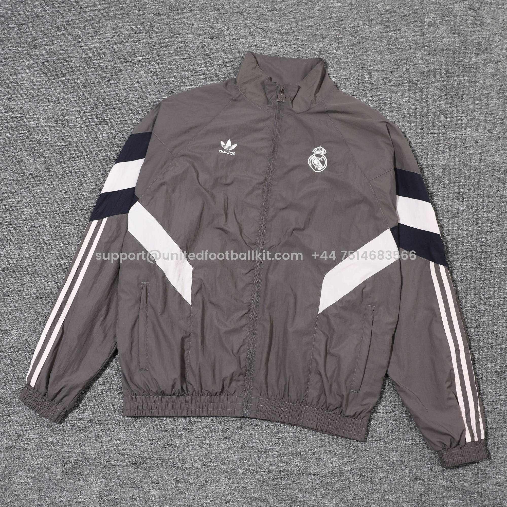 Unitedfootballkit.com | Real Madrid 24-25 Throwback Windbreaker Suit - Grey Jackets & Pants -Customize Name, Number and Patch | Worldwide Shipping