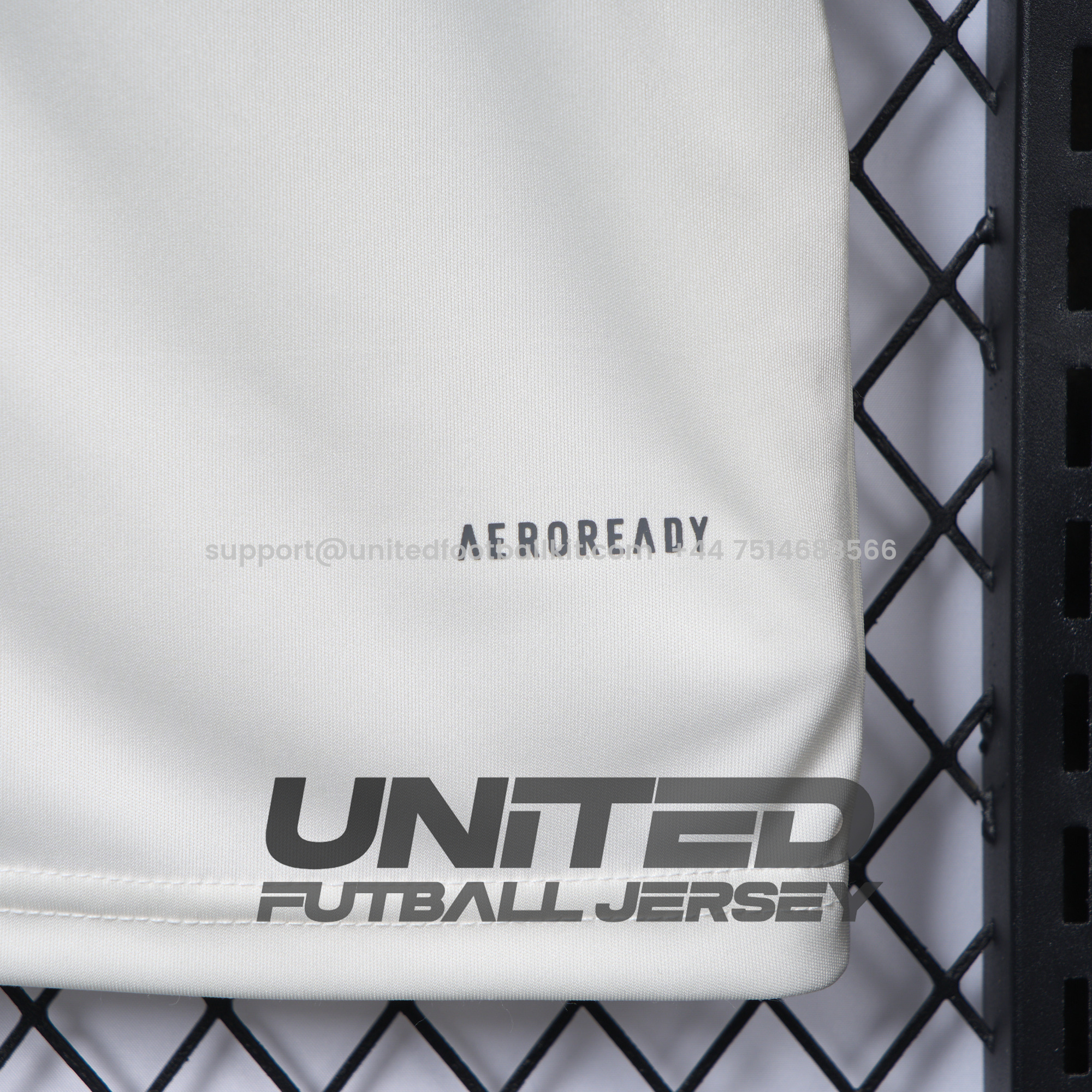 Unitedfootballkit.com | Real Madrid 24-25 Throwback Originals T-Shirt - White -Customize Name, Number and Patch | Worldwide Shipping