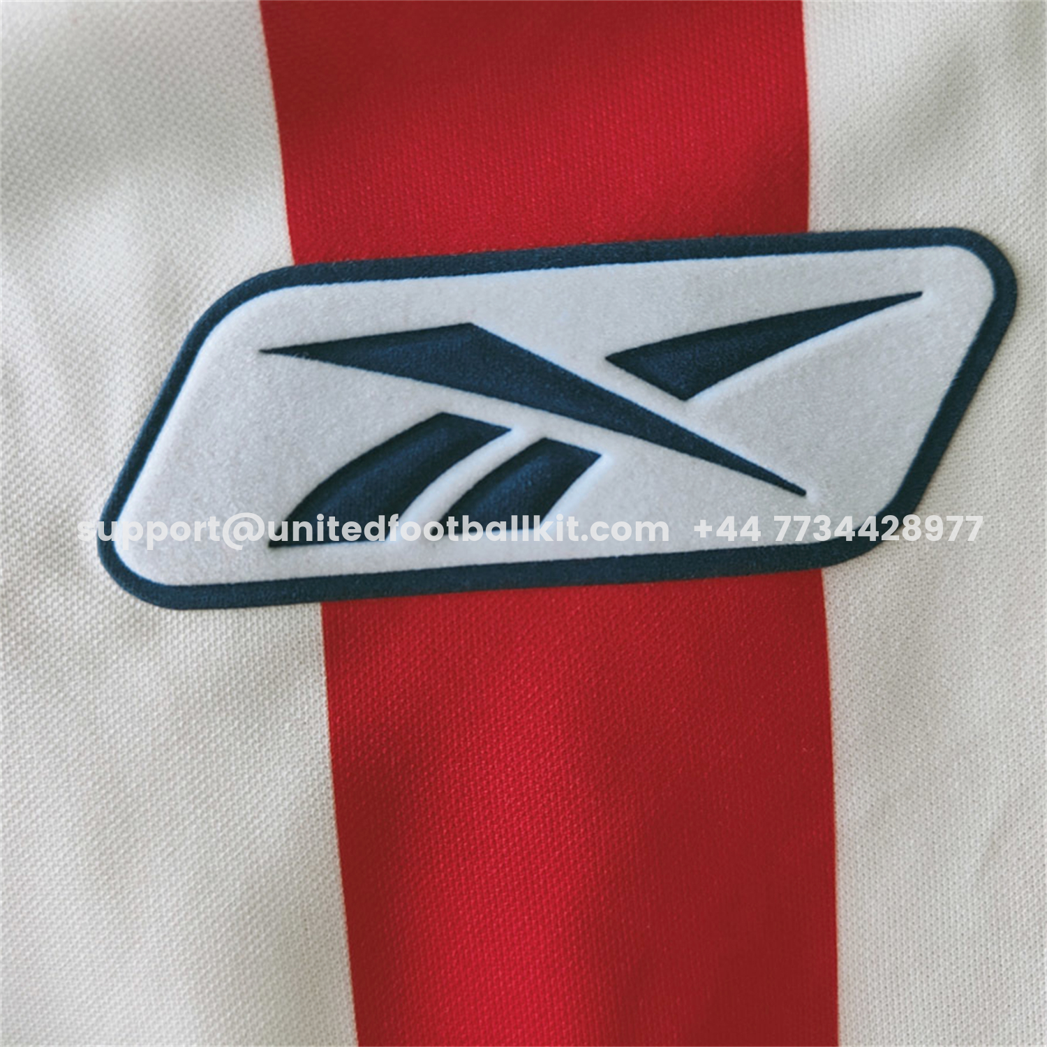 Unitedfootballkit.com | Retro Chivas de Guadalajara 2004-05 Home Jersey -Customize Name, Number and Patch | Worldwide Shipping