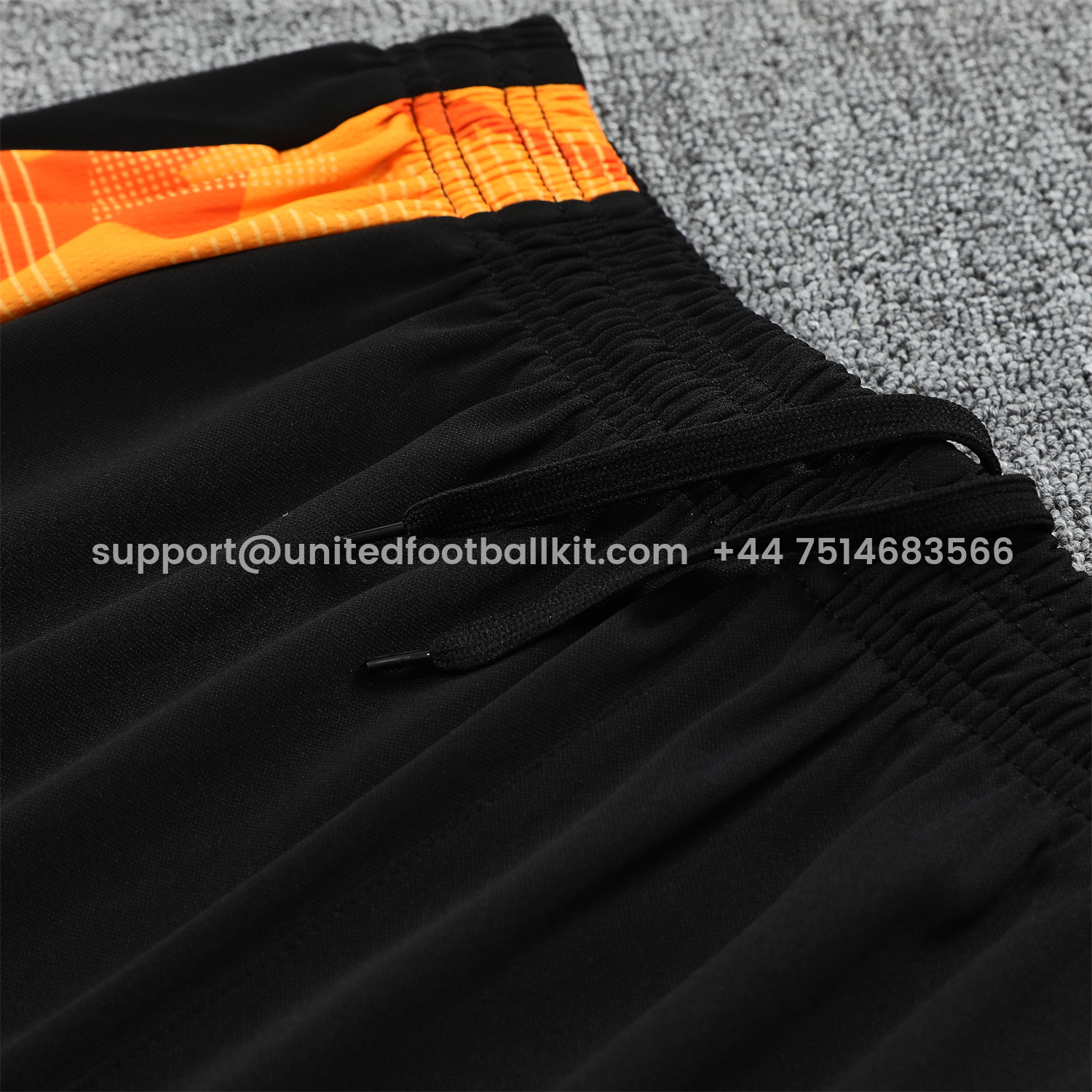 Unitedfootballkit.com | Atletico Mineiro 25-26 Vest Training Set - Black Vest With Black Shorts -Customize Name, Number and Patch | Worldwide Shipping