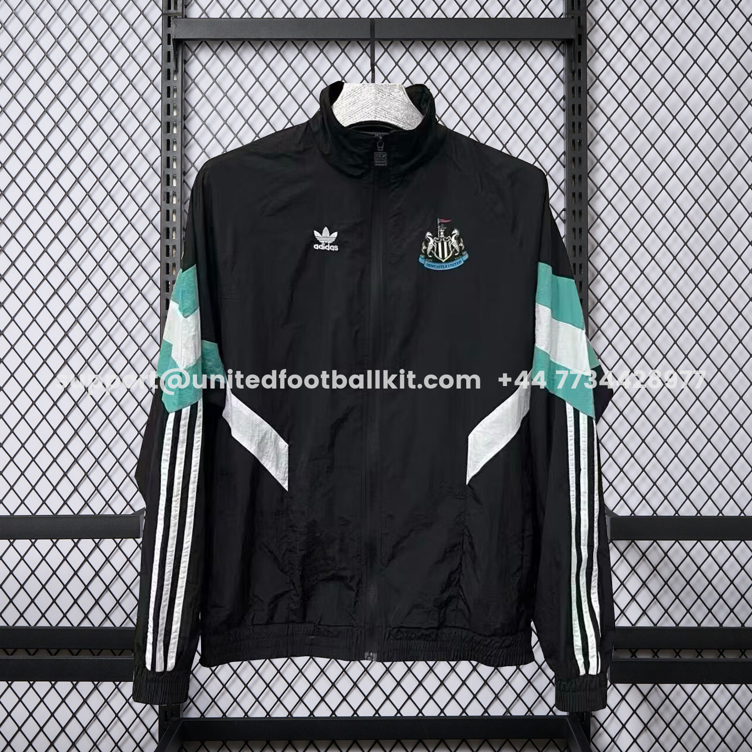 Unitedfootballkit.com | Newcastle United 25-26 Windbreaker Jacket - Black And Green -Customize Name, Number and Patch | Worldwide Shipping