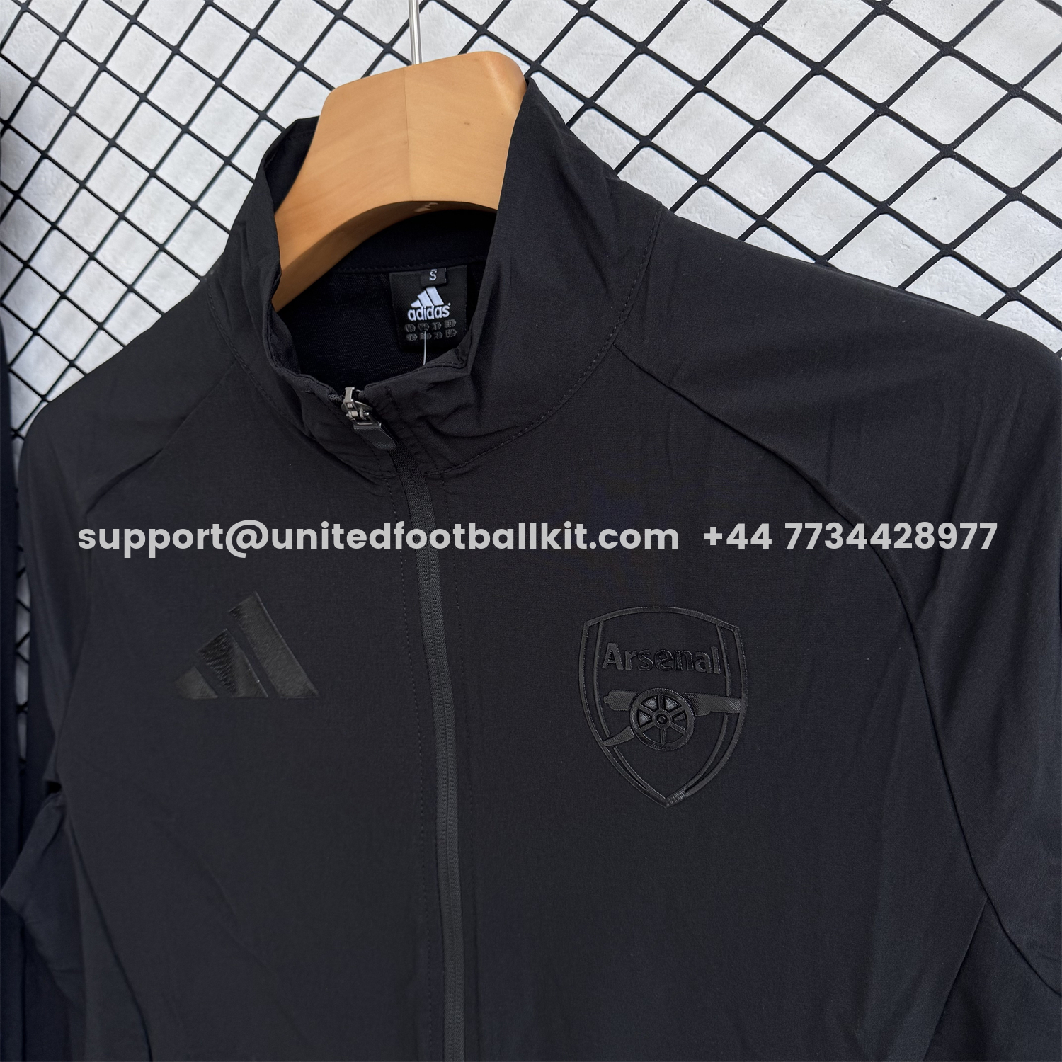 Unitedfootballkit.com | Arsenal 25-26 Windbreaker Training Set - Pure Black Top and Pants -Customize Name, Number and Patch | Worldwide Shipping