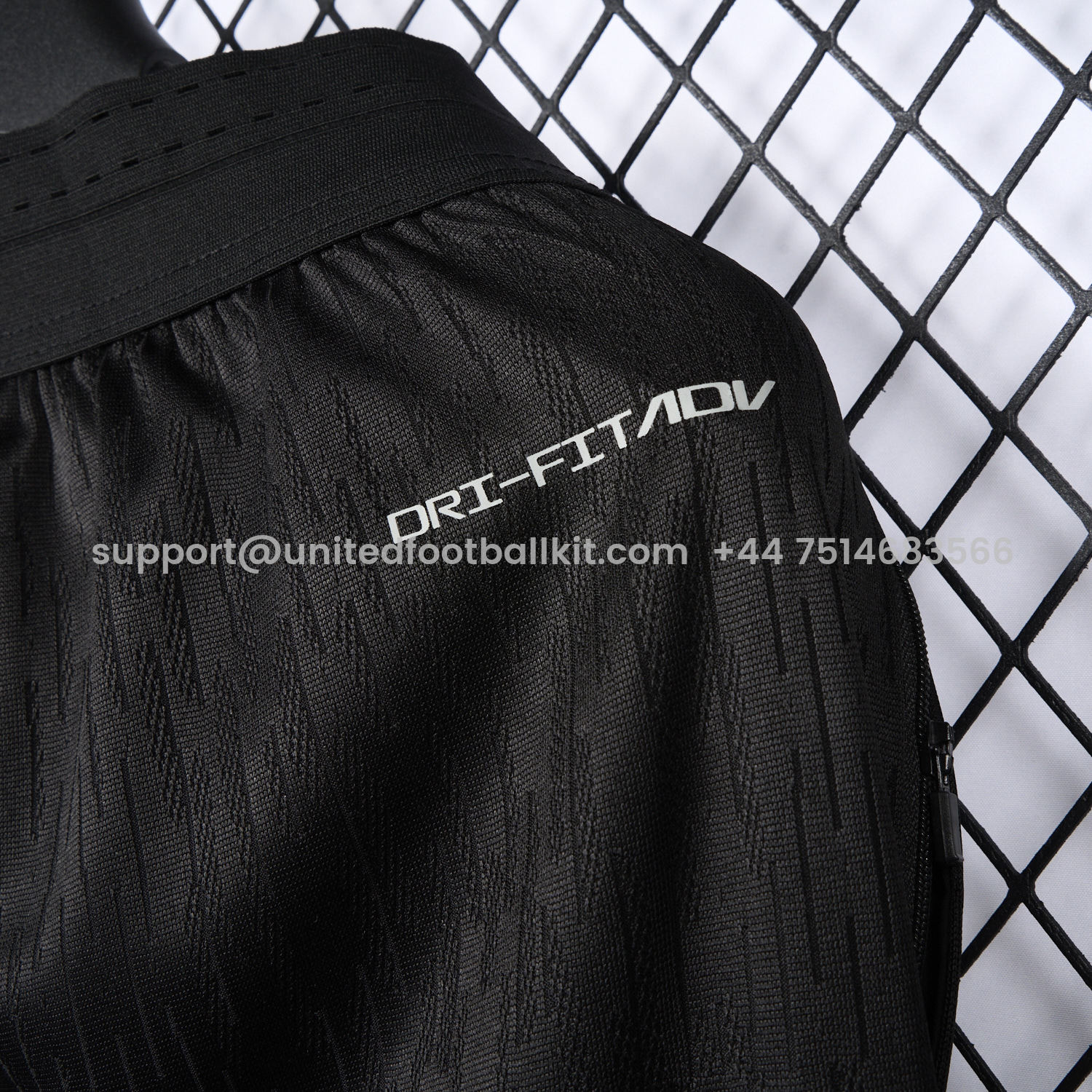 Unitedfootballkit.com | Liver.pool 24-25 Black Training Pants - Player Version -Customize Name, Number and Patch | Worldwide Shipping