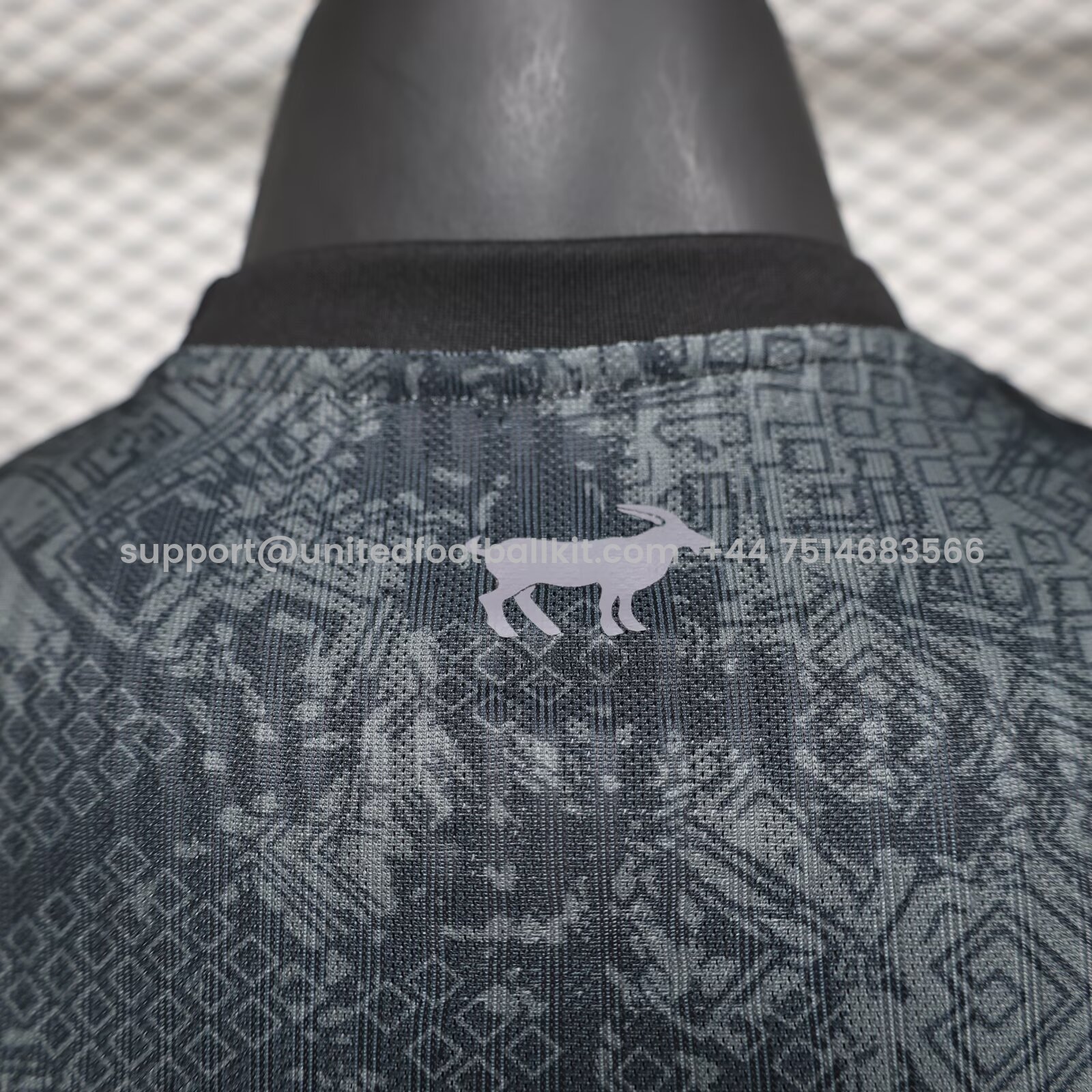 Unitedfootballkit.com | Argentina 2024-25 COMMA Messi Black Jersey - Black Version -Customize Name, Number and Patch | Worldwide Shipping