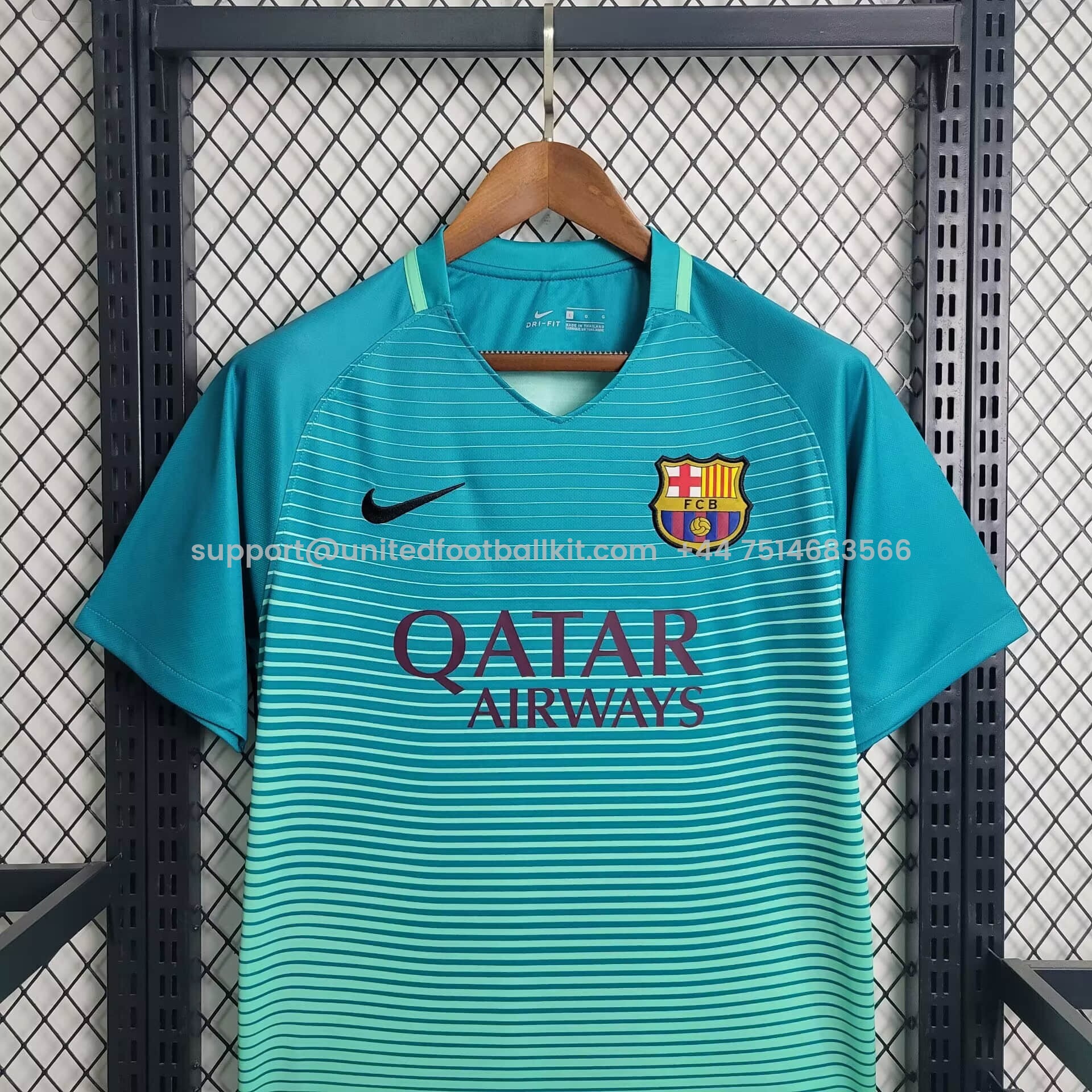 Unitedfootballkit.com | Retro Barcelona 16-17 Third Jersey -Customize Name, Number and Patch | Worldwide Shipping