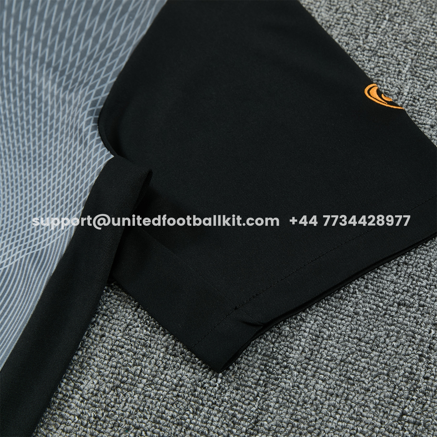 Unitedfootballkit.com | Inter Milan 25-26 Short-Sleeve Training Set - Black And Grey Top & Pants -Customize Name, Number and Patch | Worldwide Shipping