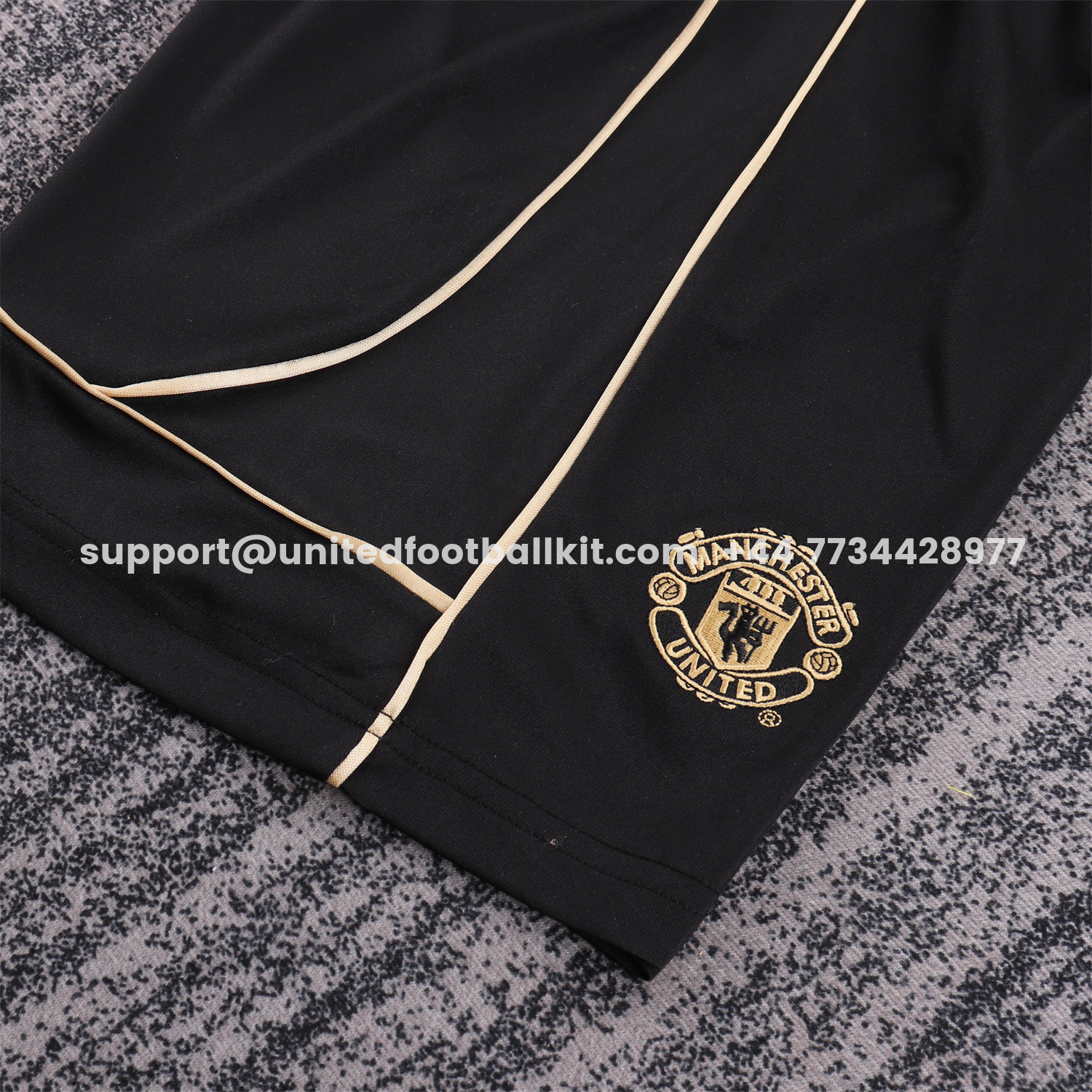 Unitedfootballkit.com | Retro Manchester United 2001-02 100th Centery Kids Kit - White -Customize Name, Number and Patch | Worldwide Shipping