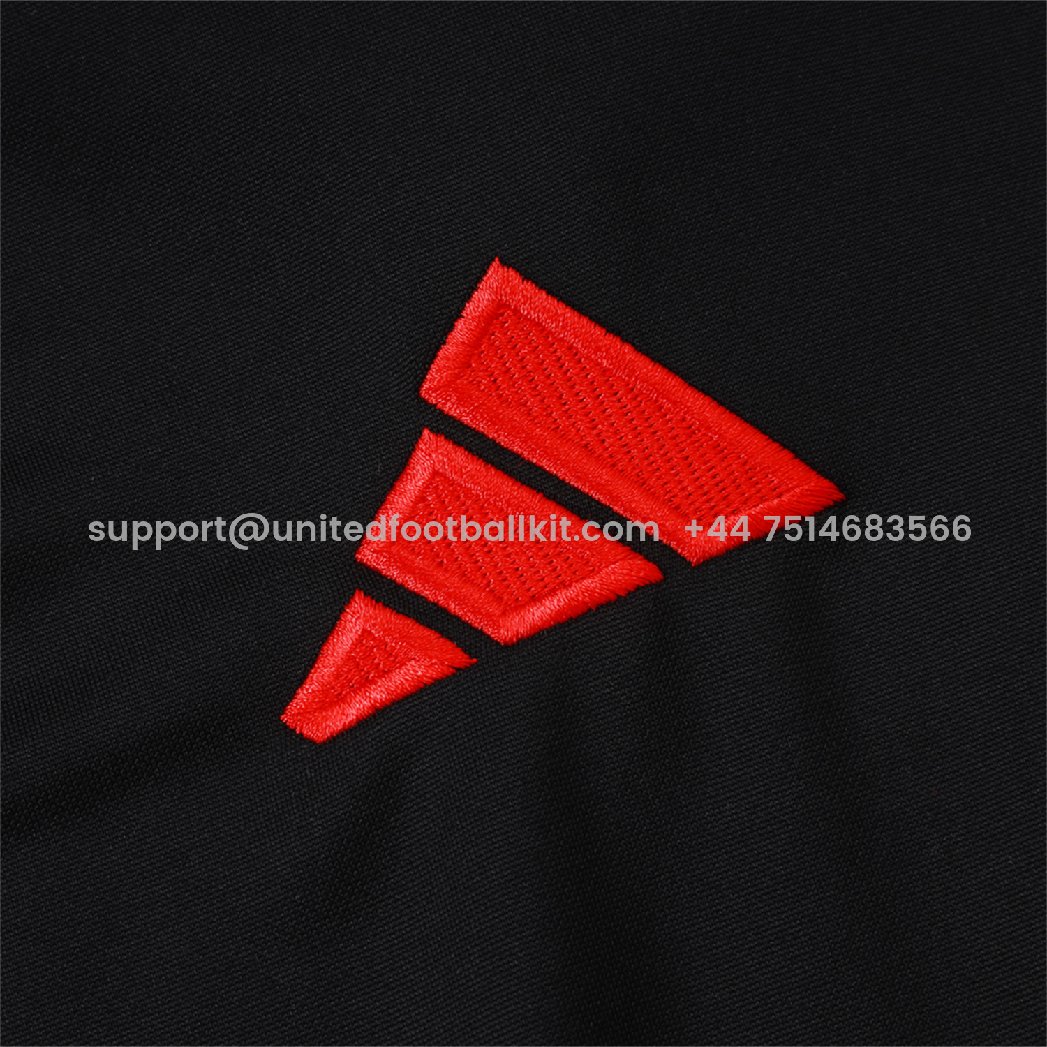 Unitedfootballkit.com | Bayern Munich 25-26 Long Sleeves Training Set - Black Top & Pants with Orange Badge -Customize Name, Number and Patch | Worldwide Shipping