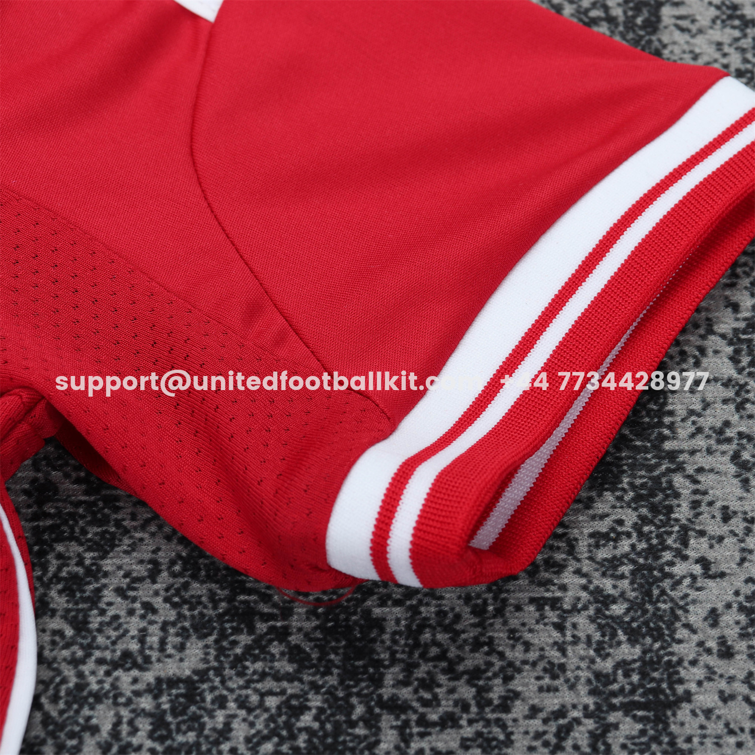Unitedfootballkit.com | Retro Bayern Munich 2013-14 Home Kids Kit -Customize Name, Number and Patch | Worldwide Shipping