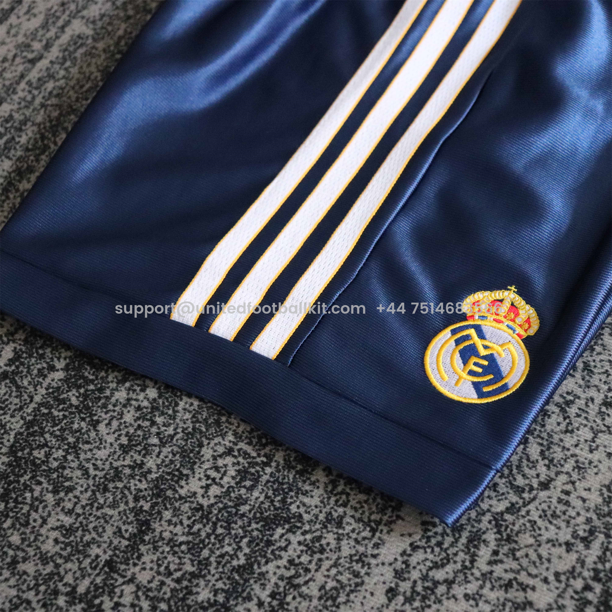 Unitedfootballkit.com | Retro Real Madrid 1998-00 Third Kids Kit -Customize Name, Number and Patch | Worldwide Shipping
