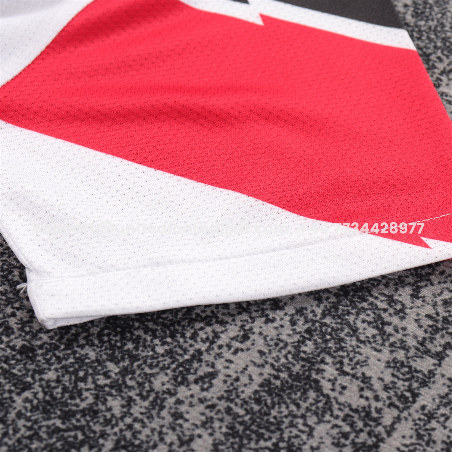 Unitedfootballkit.com | Retro Manchester United 2011-12 Away Kids Kit - Champions League Version -Customize Name, Number and Patch | Worldwide Shipping