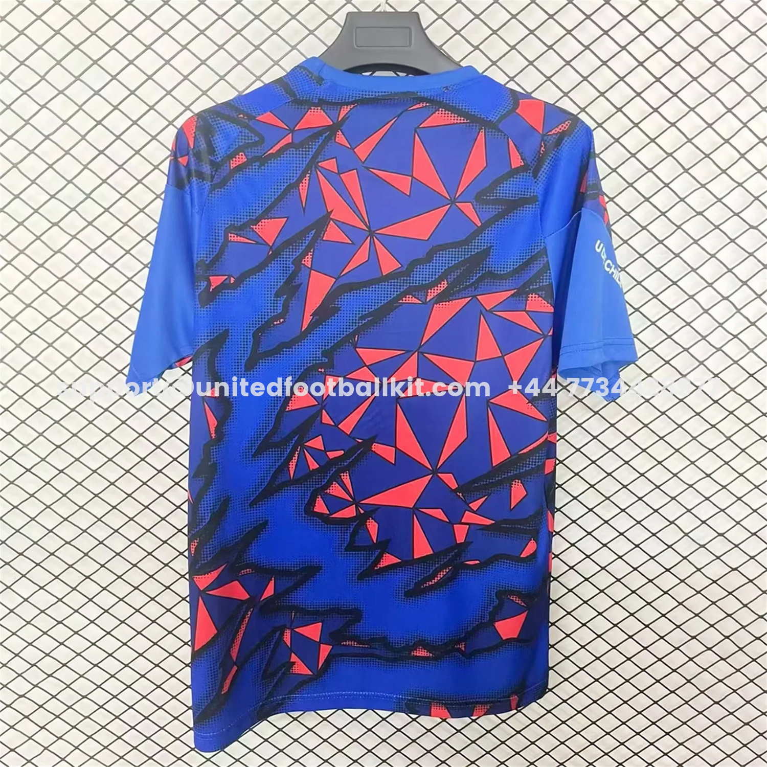Unitedfootballkit.com | Universidad de Chile 2026 Red And Blue Fragments Jersey - Fans Version -Customize Name, Number and Patch | Worldwide Shipping