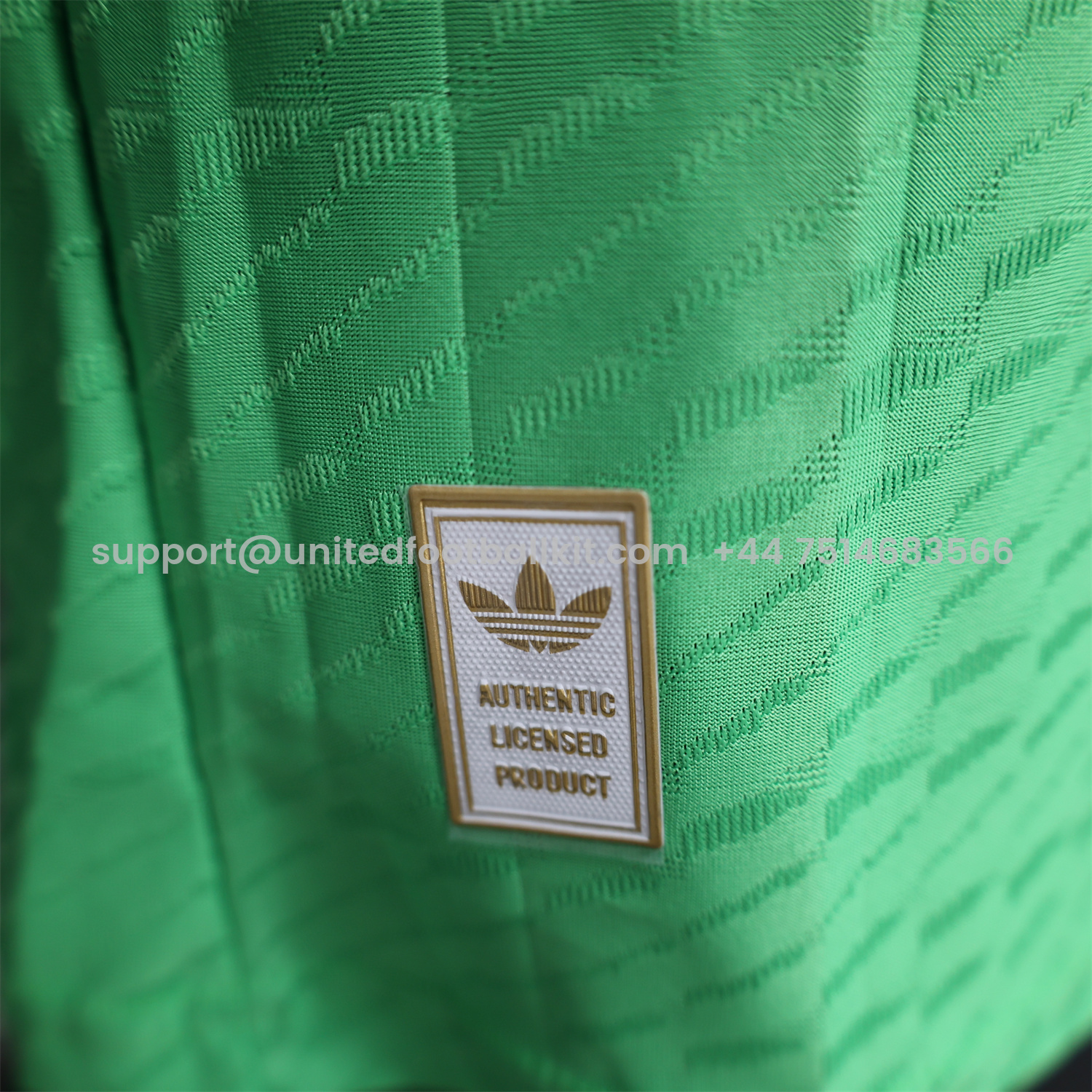 Unitedfootballkit.com | Manchester United 25-26 Trefoil Green Goalkeeper Jersey - Player Version -Customize Name, Number and Patch | Worldwide Shipping